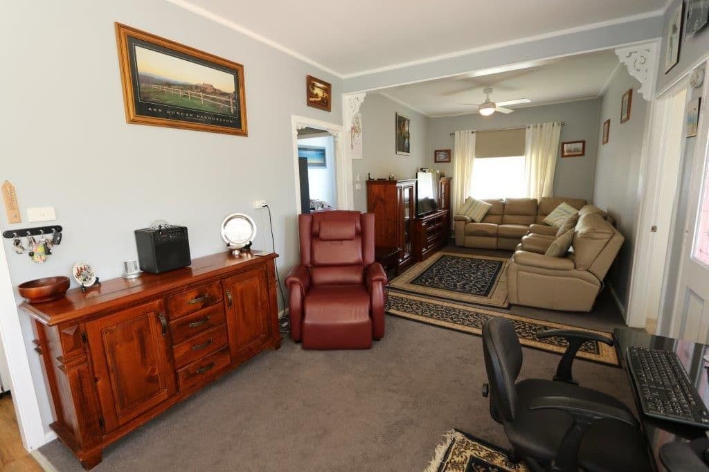 162 Punch Street, Gundagai NSW 2722, Gundagai - Thumbnail 7