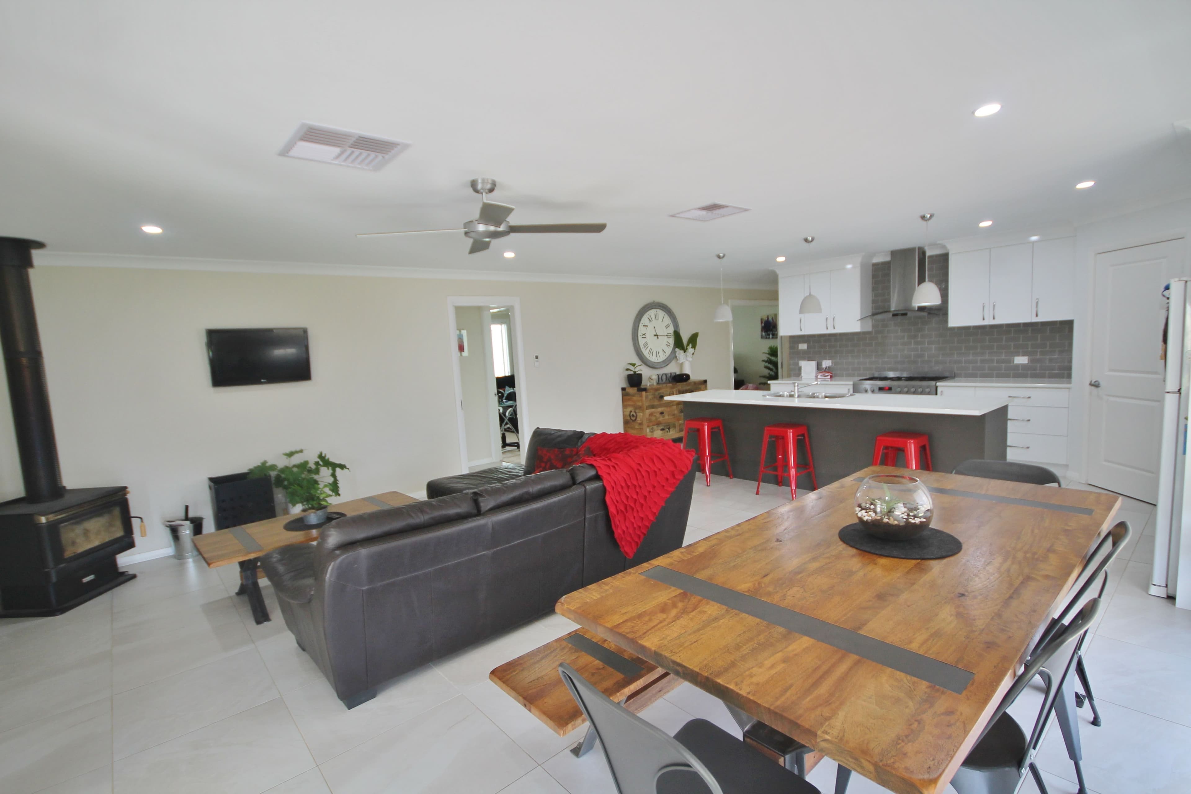 16 Orchard Street, Young - Thumbnail 5
