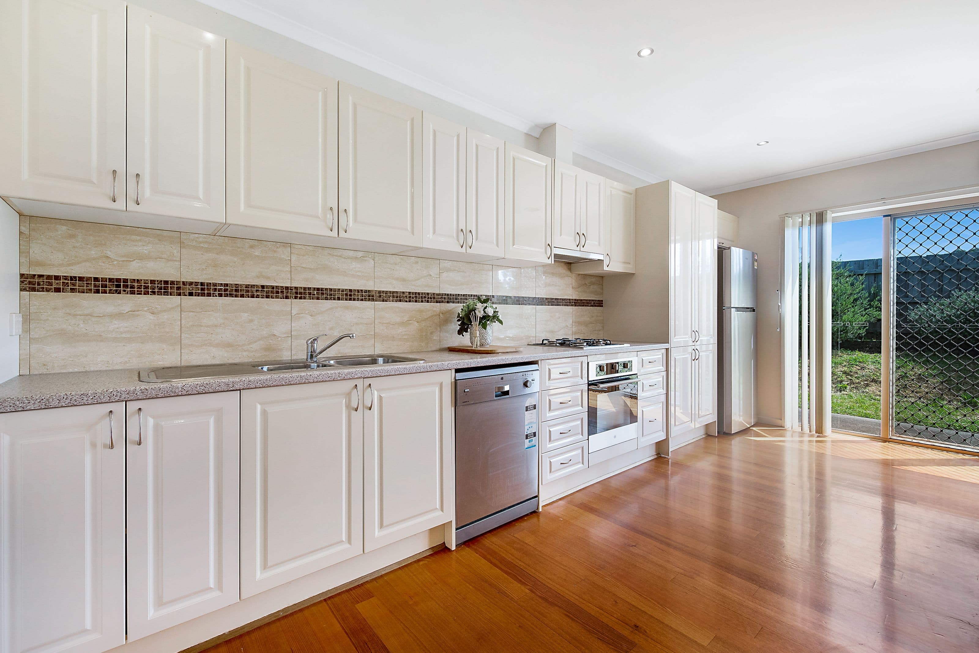 28 Melinga Crescent, Chadstone VIC 3148, Chadstone - Thumbnail 5