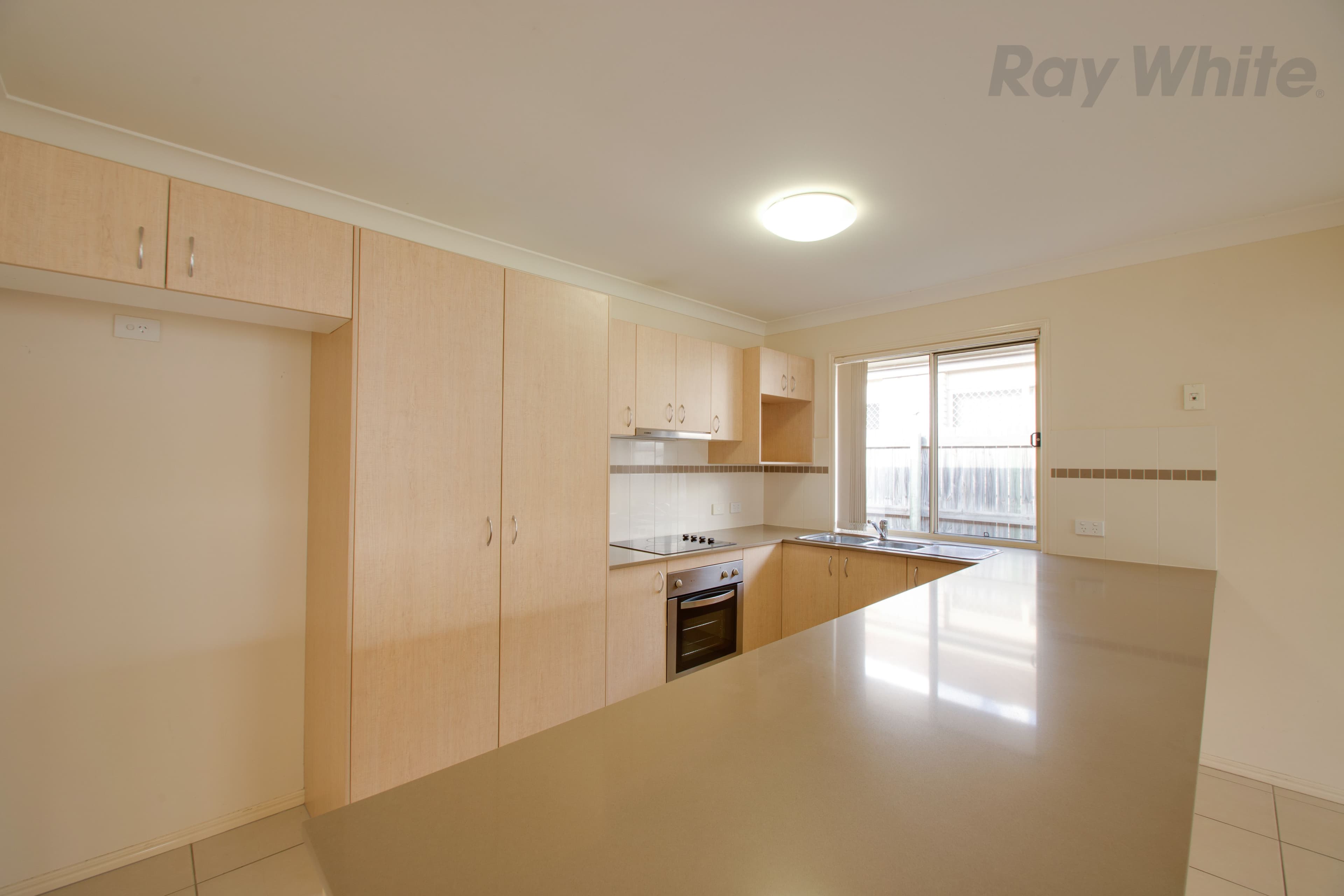 13 Pencarrow Crescent, Raceview QLD 4305, Raceview - Thumbnail 4