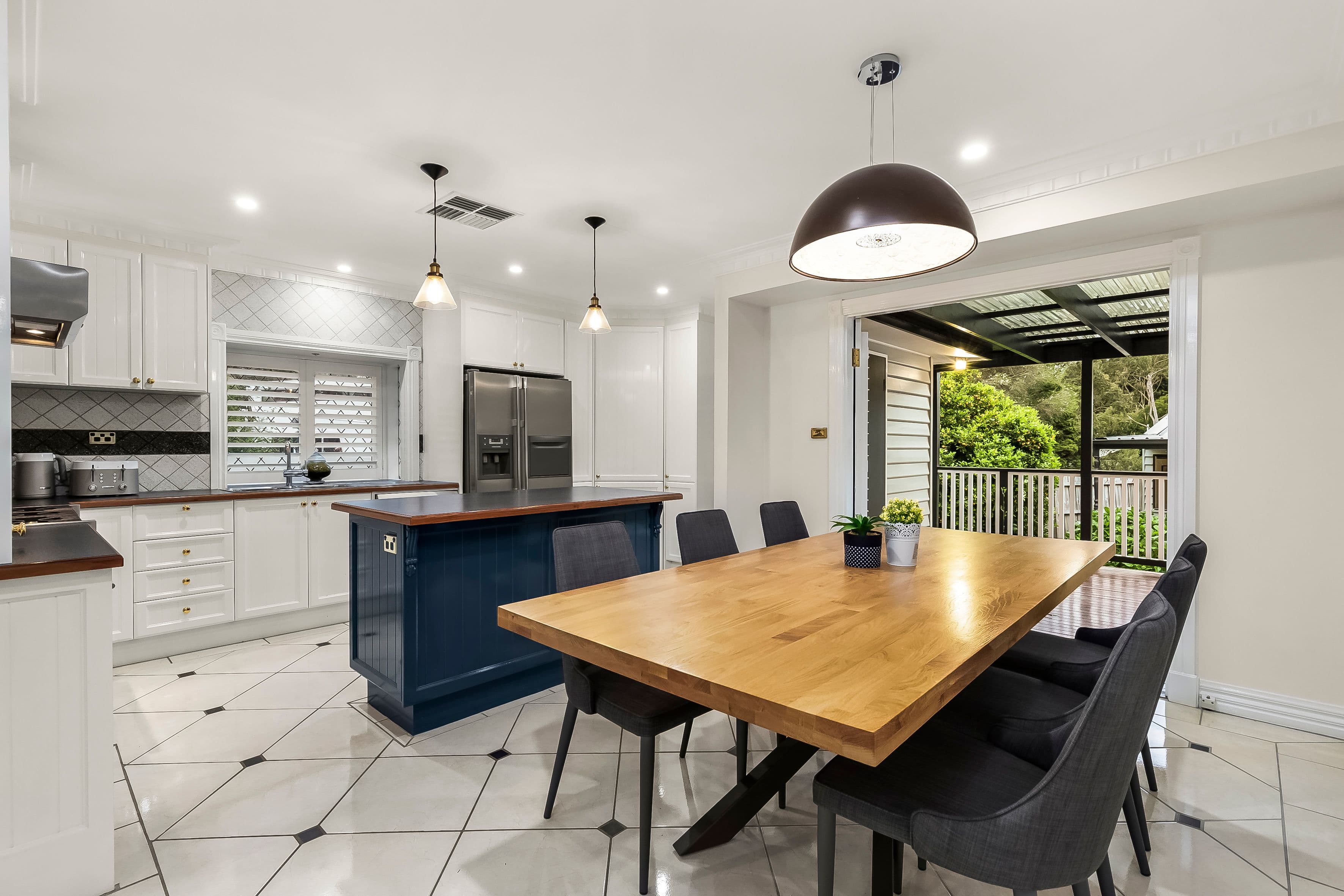11 Tintern Avenue, Bayswater North VIC 3153, Bayswater North - Thumbnail 2