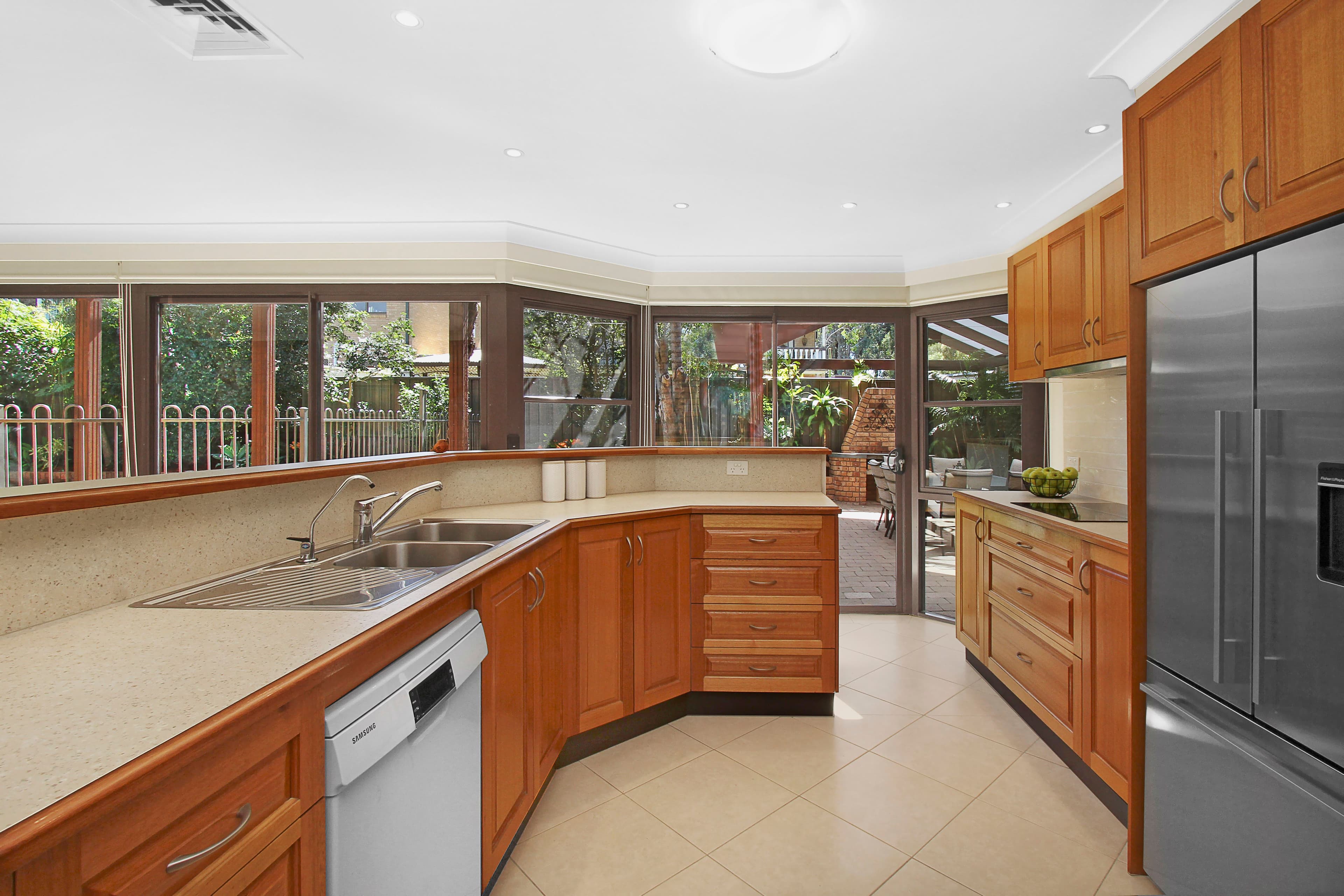 4 Kavenagh Close, Prairiewood - Thumbnail 3