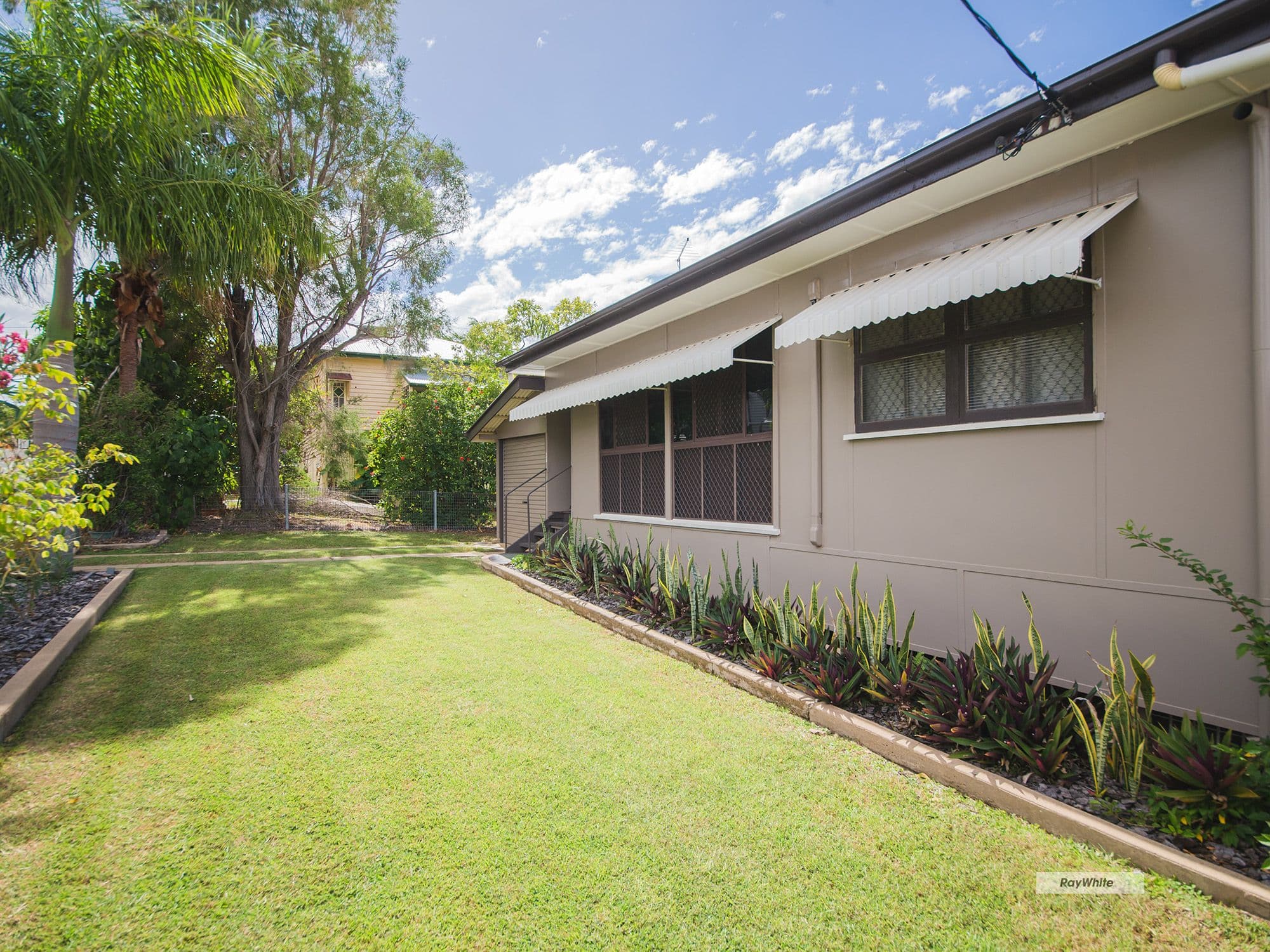 143 Denham Terrace, Allenstown QLD 4700, Allenstown - Thumbnail 3
