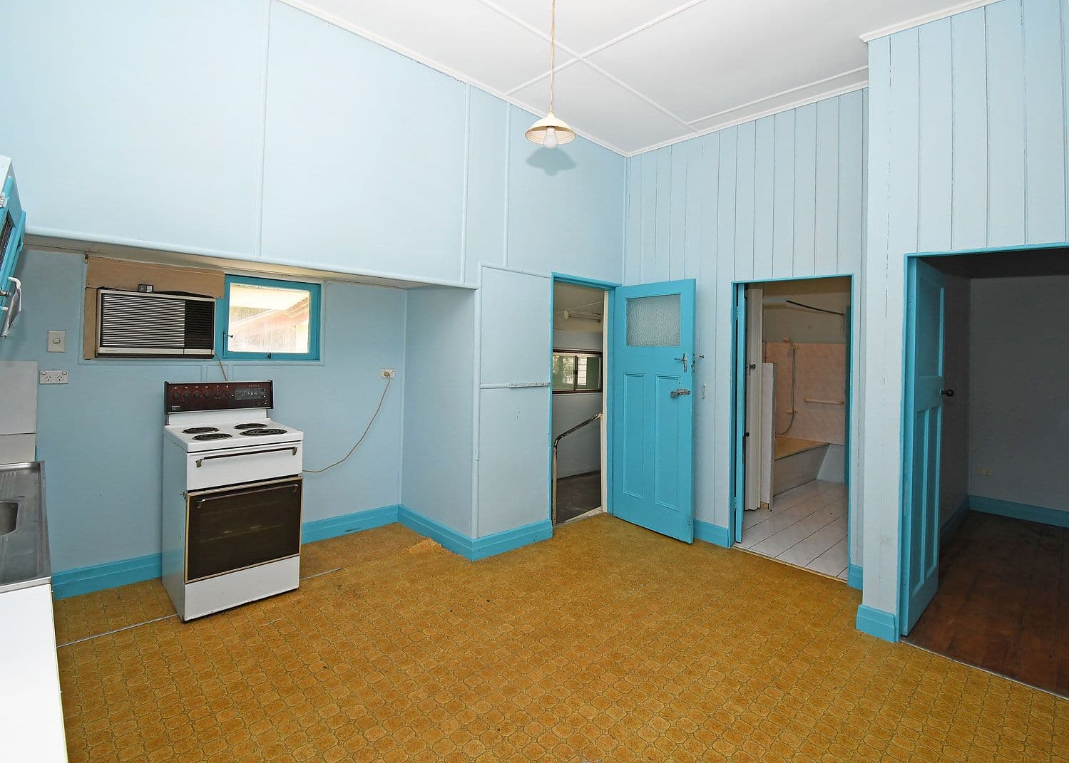 6 Maryborough Street, Granville QLD 4650, Granville - Thumbnail 4