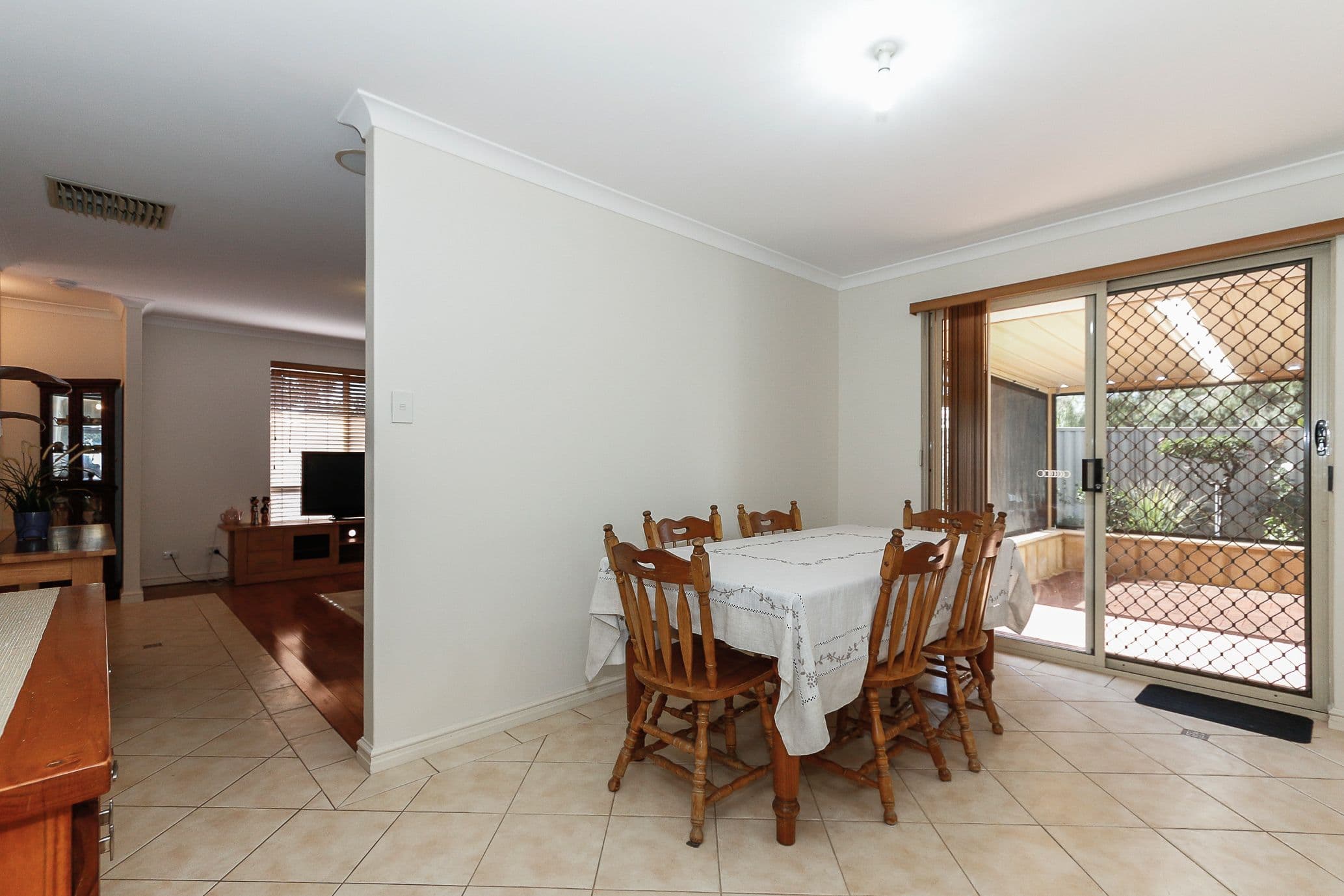 16A Drevon Place, Marangaroo WA 6064, Marangaroo - Thumbnail 6