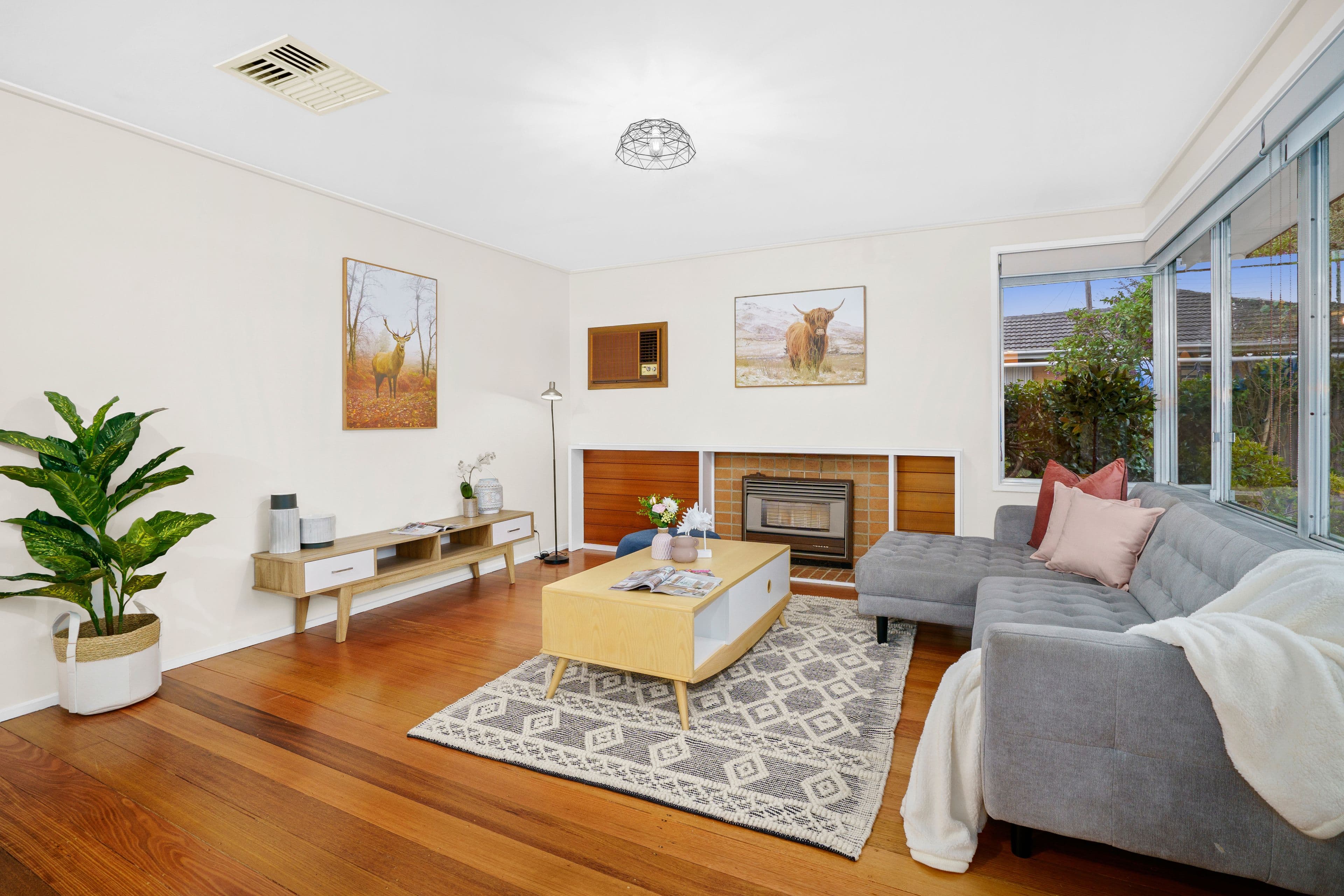 115 Greenwood Drive, Bundoora VIC 3083, Bundoora - Thumbnail 2