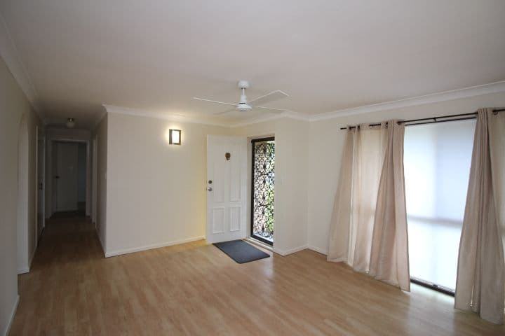 18 Numeralla Avenue, Ashmore QLD 4214, Ashmore - Thumbnail 3