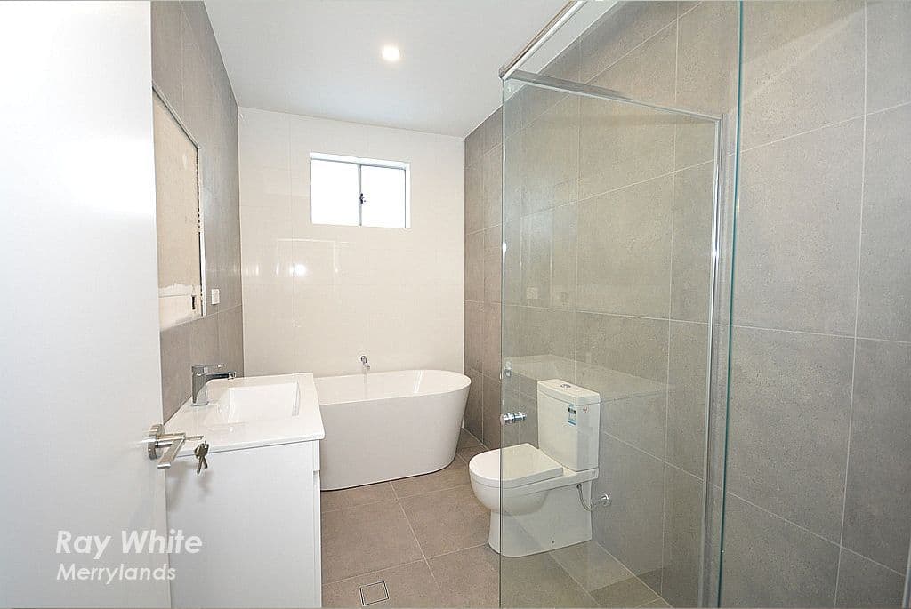 6 Edna Avenue, Merrylands NSW 2160, Merrylands - Thumbnail 4