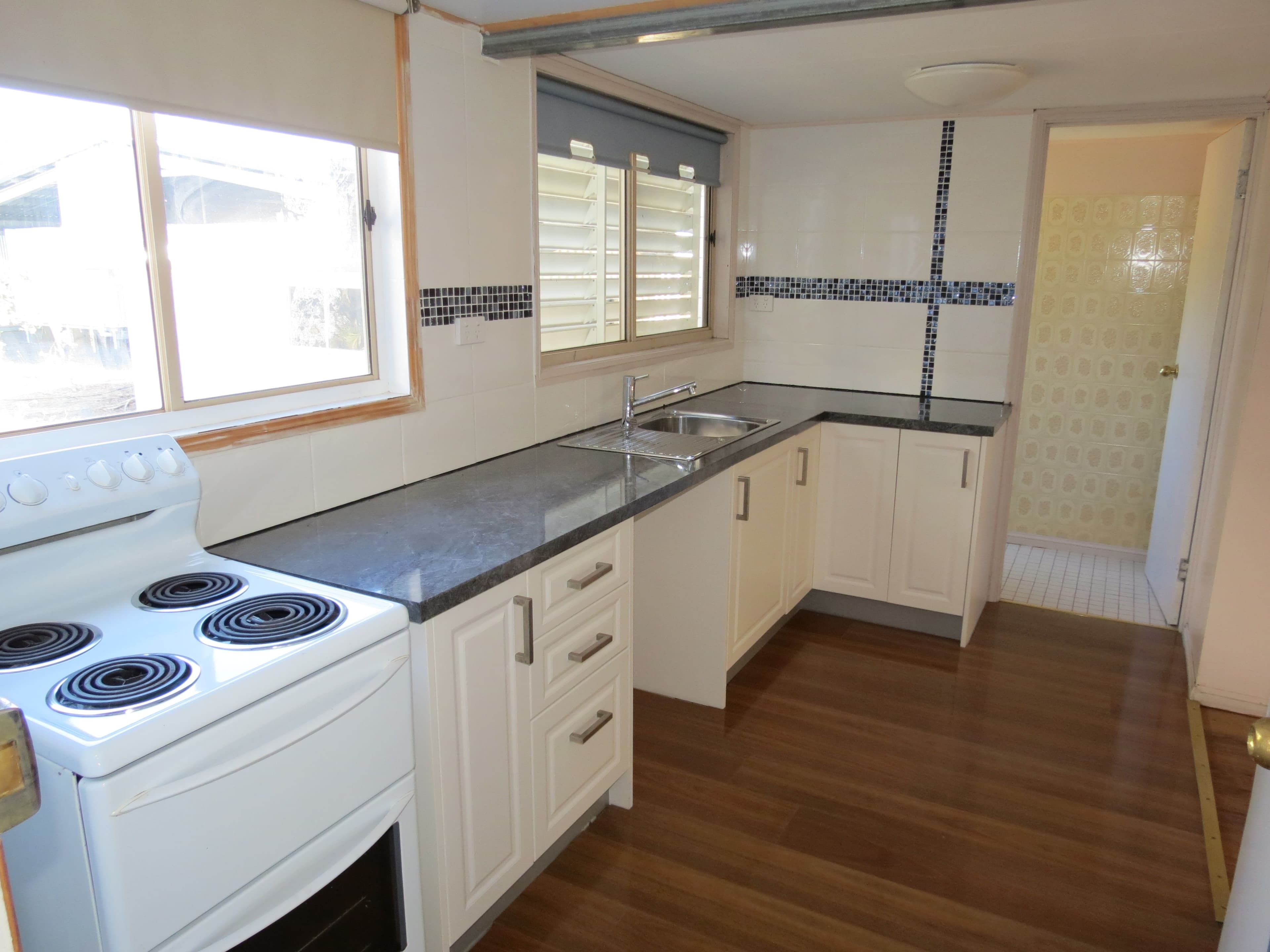 23 Quinn Street, Emerald QLD 4720, Emerald - Thumbnail 7