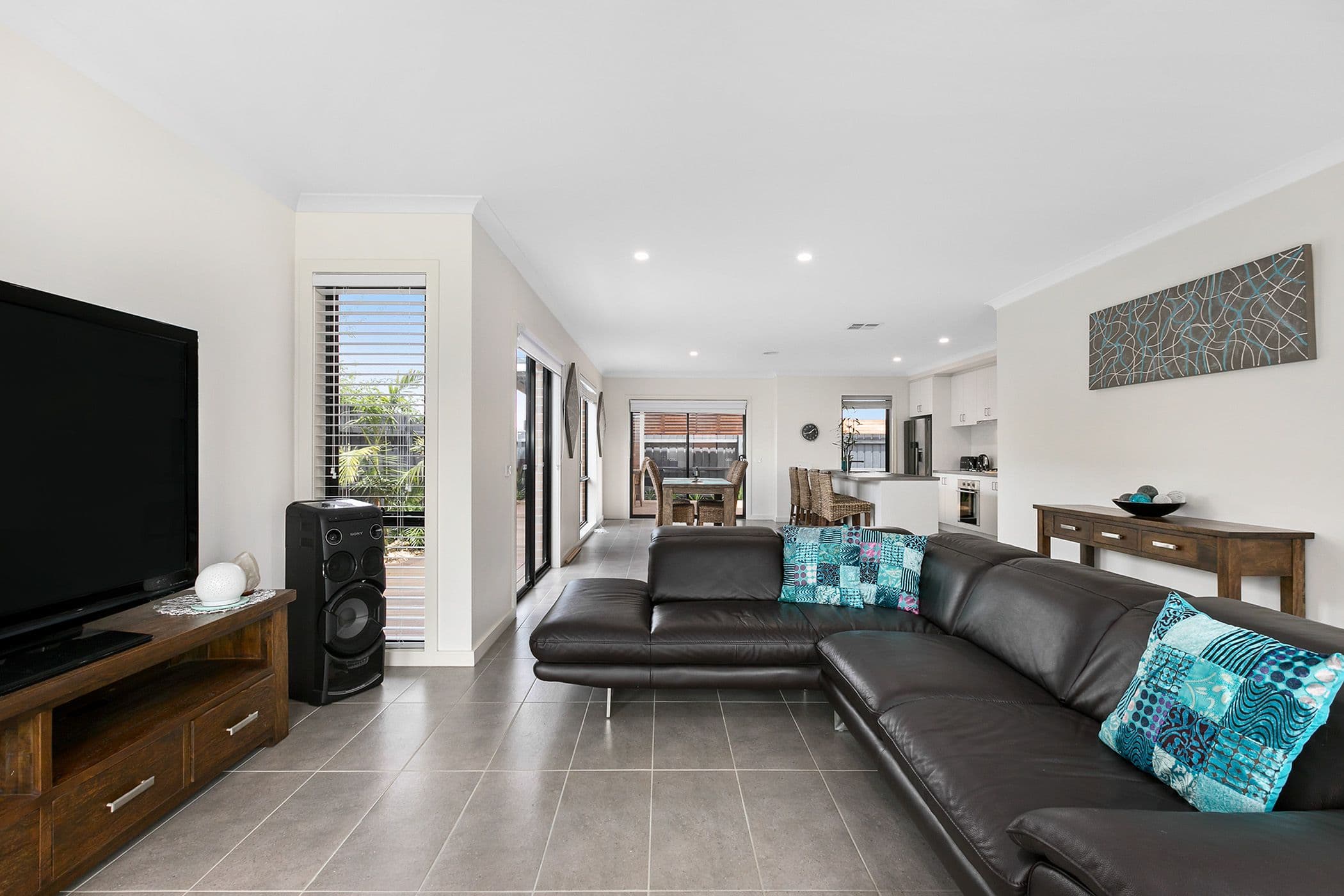 44 Lily Way, Skye VIC 3977, Skye - Thumbnail 3