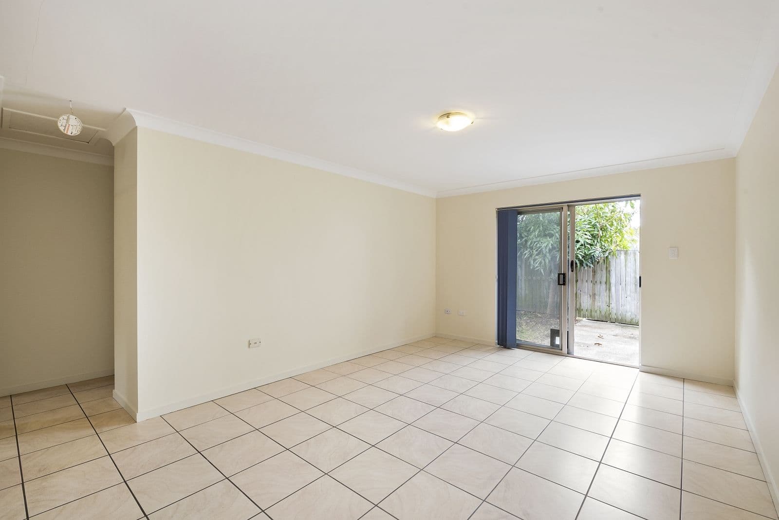 19 John Street, Redcliffe QLD 4020, Redcliffe - Thumbnail 5