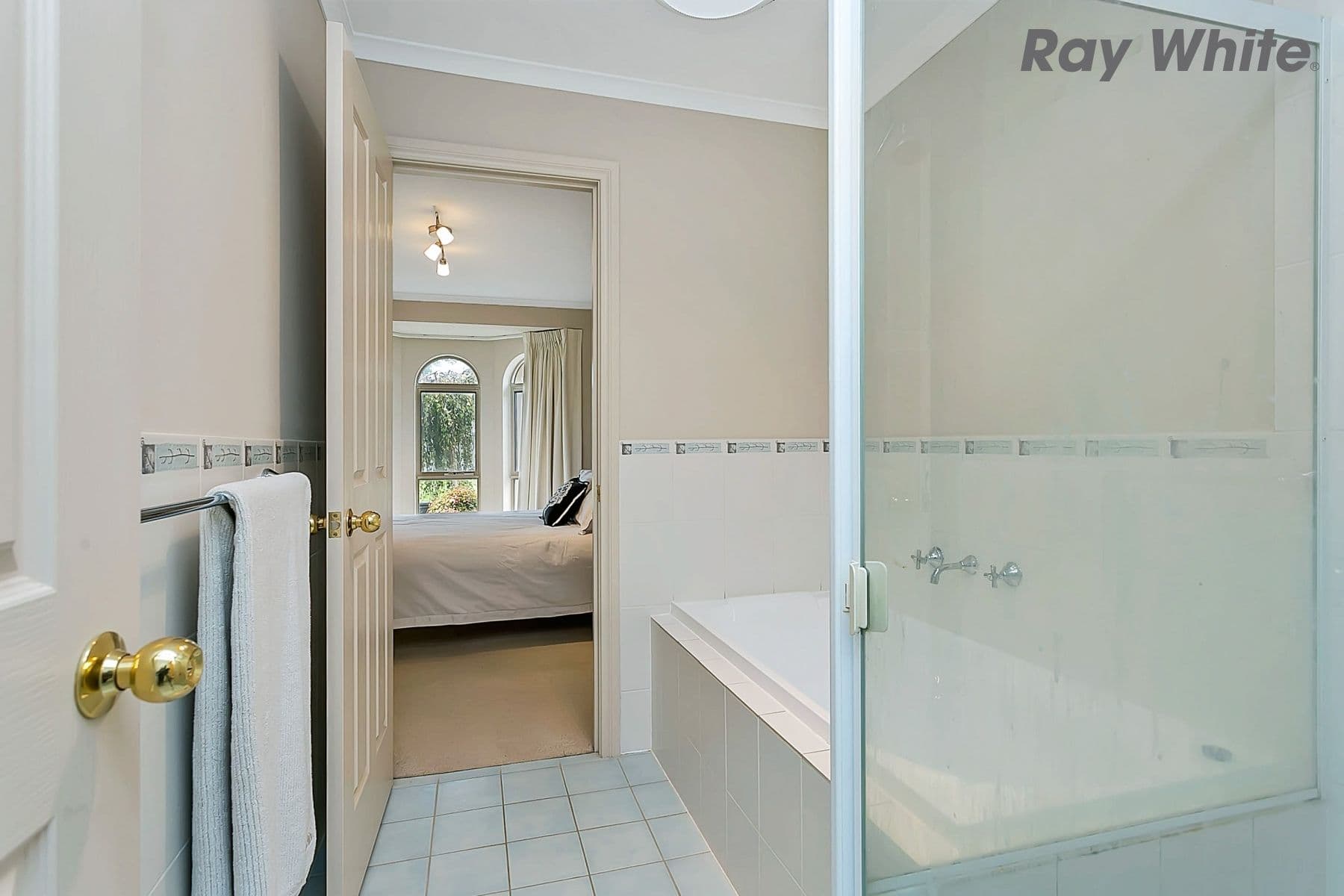 4 Erebus Glen, Hallett Cove SA 5158, Hallett Cove - Thumbnail 4