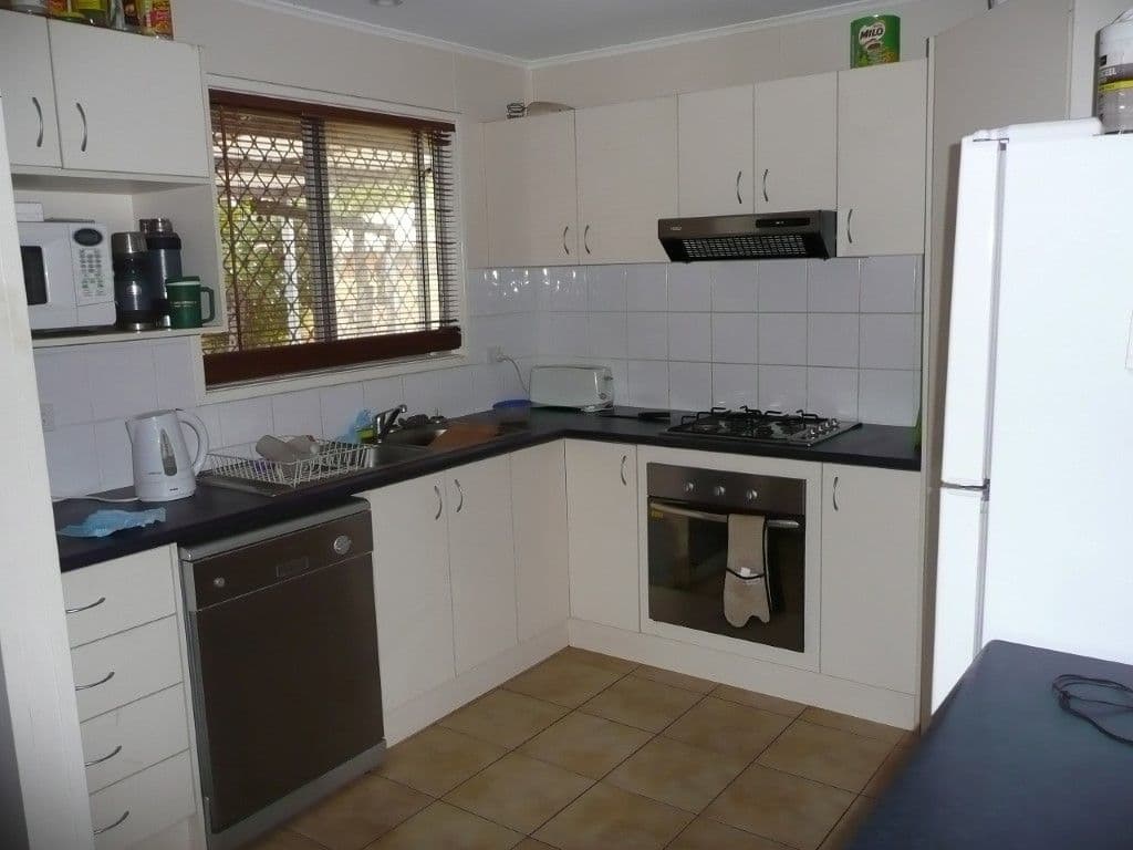 2 Frisby Court, South Hedland WA 6722, South Hedland - Thumbnail 3