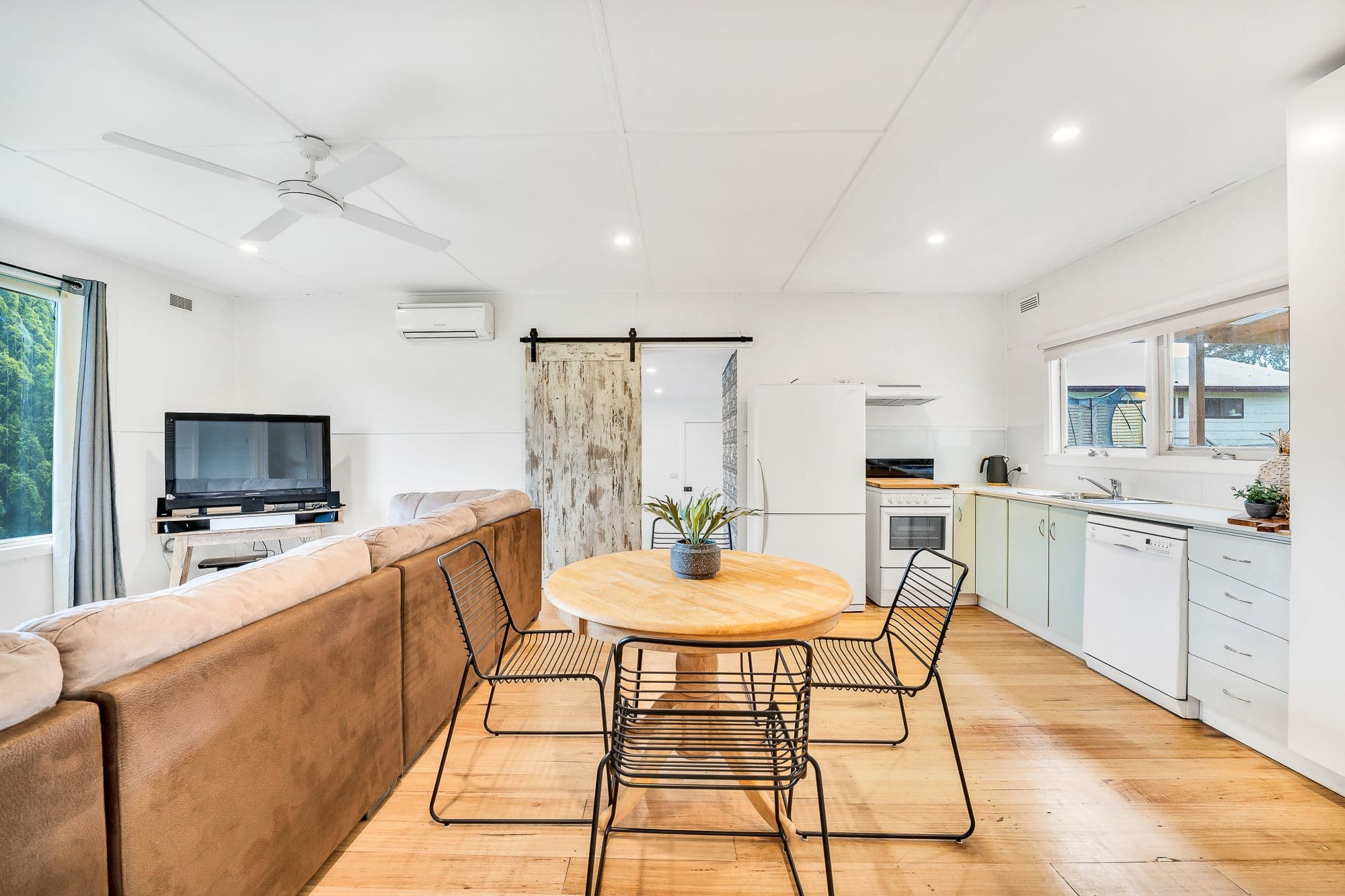 61 McHaffie Drive, Cowes VIC 3922, Cowes - Thumbnail 5