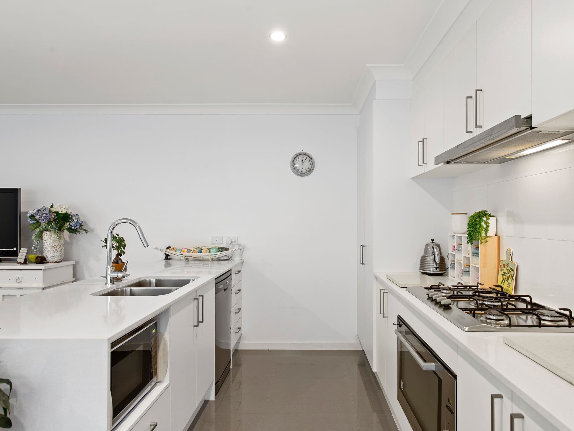 7 Serpentine Street, Ormeau Hills QLD 4208, Ormeau Hills - Thumbnail 3