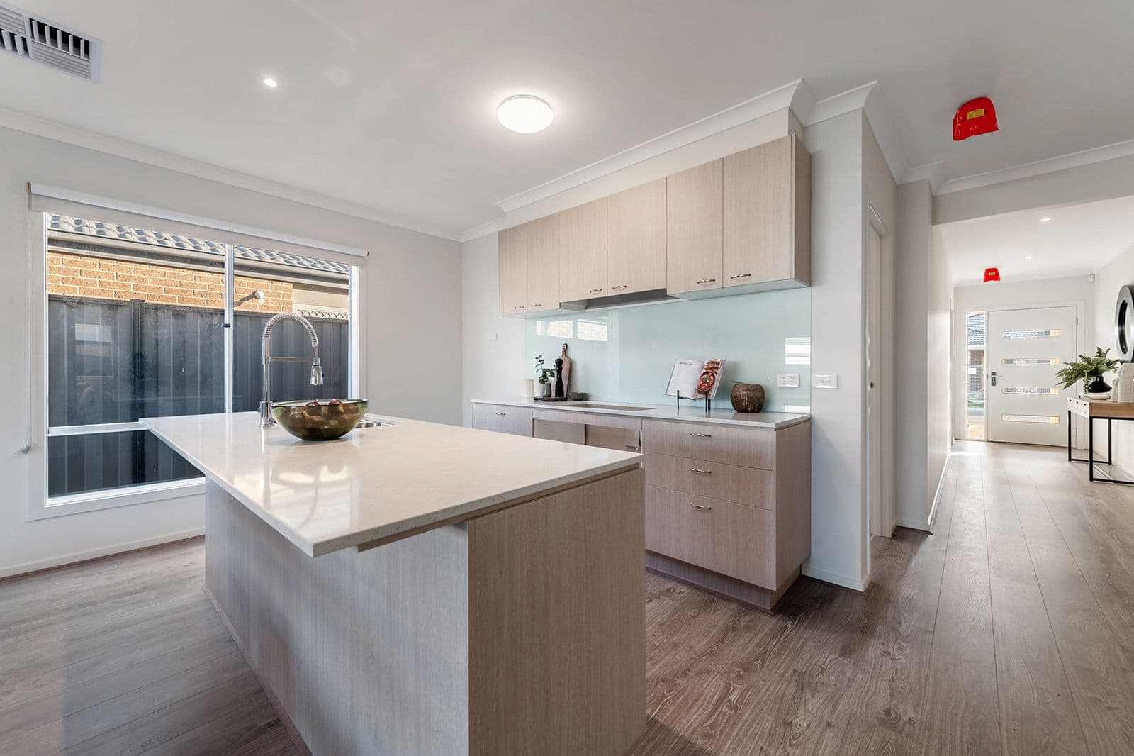 18 Tarrion Rise, Craigieburn VIC 3064, Craigieburn - Thumbnail 4