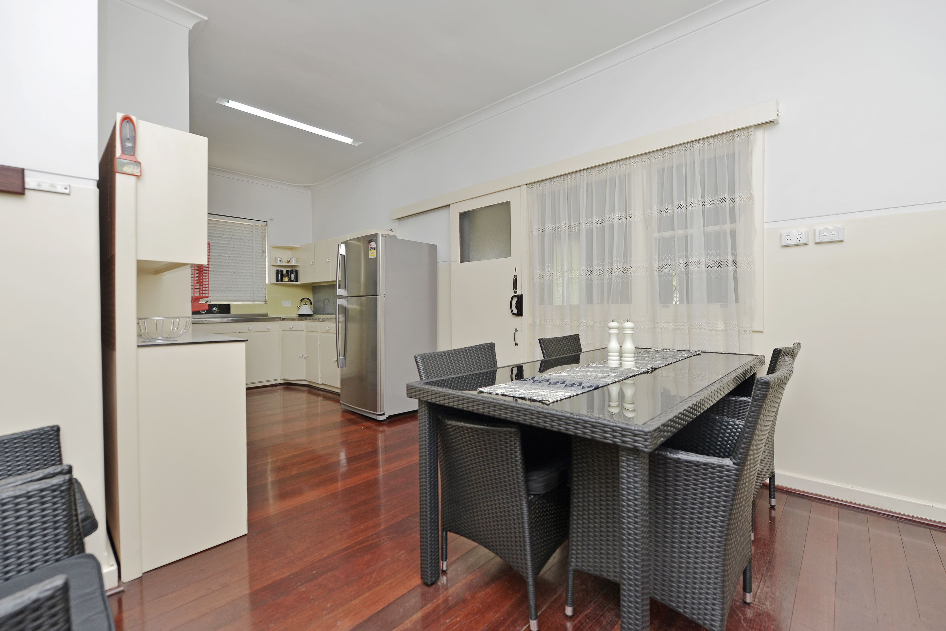 41 Mallard Way, Cannington WA 6107, Cannington - Thumbnail 7