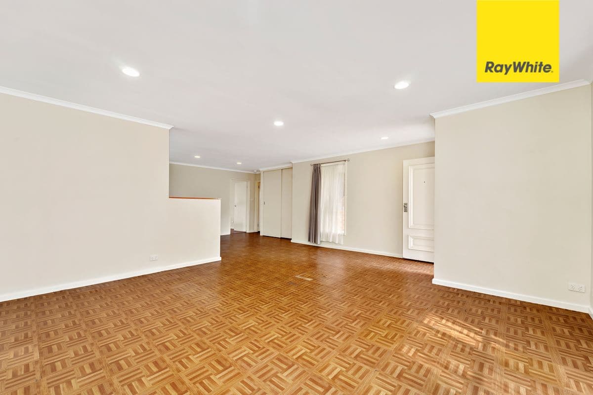15 Aston Crescent, Cook ACT 2614, Cook - Thumbnail 5