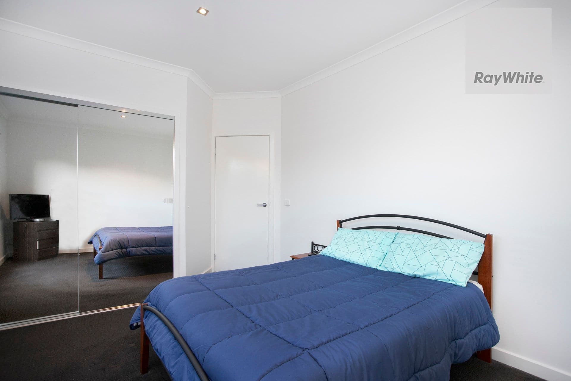 8 Birch Avenue, Tullamarine VIC 3043, Tullamarine - Thumbnail 7