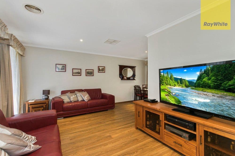176 Windermere Drive, Ferntree Gully VIC 3156, Ferntree Gully - Thumbnail 2
