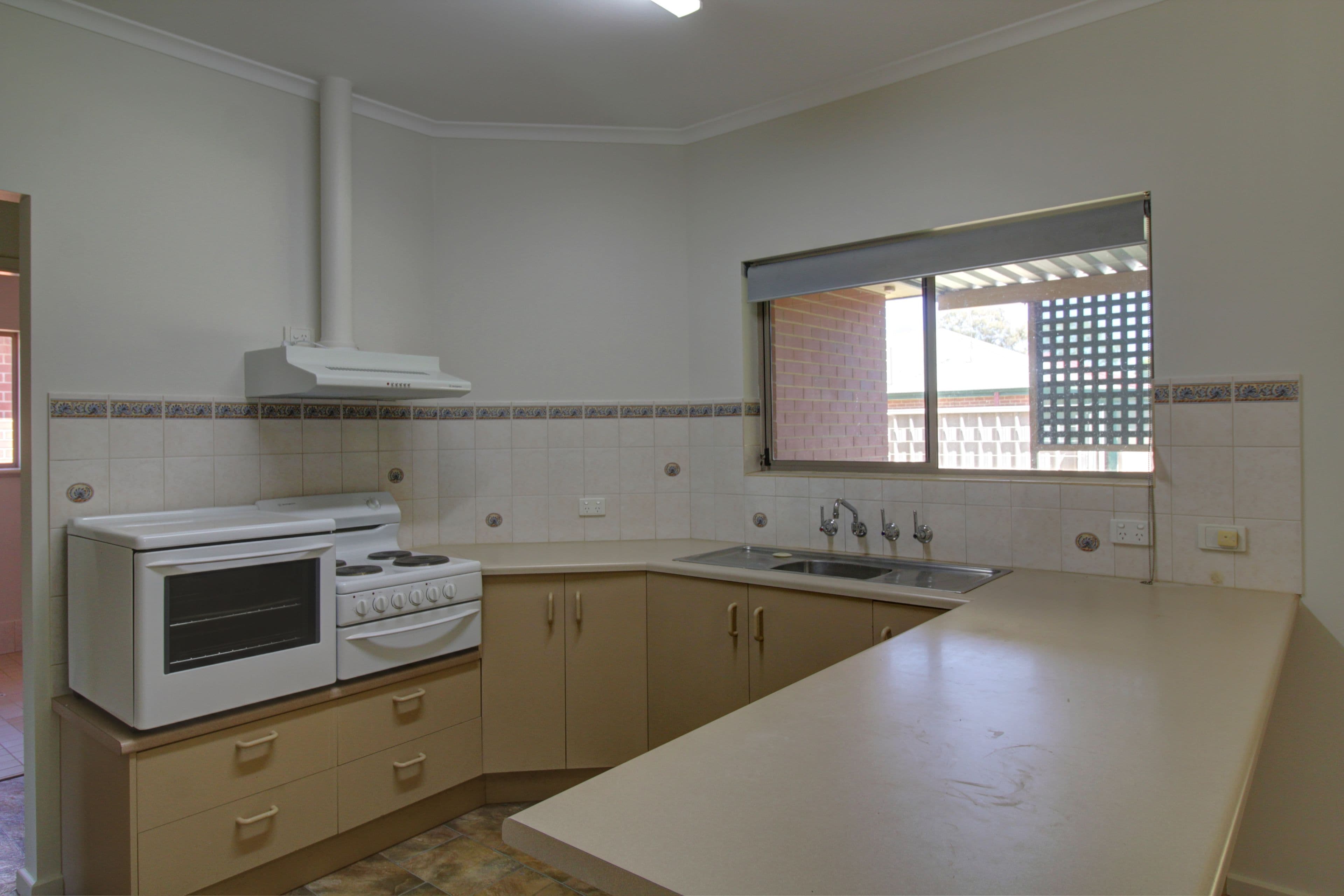 Unit 11 Bonneyview Village, Barmera SA 5345, Barmera - Thumbnail 2