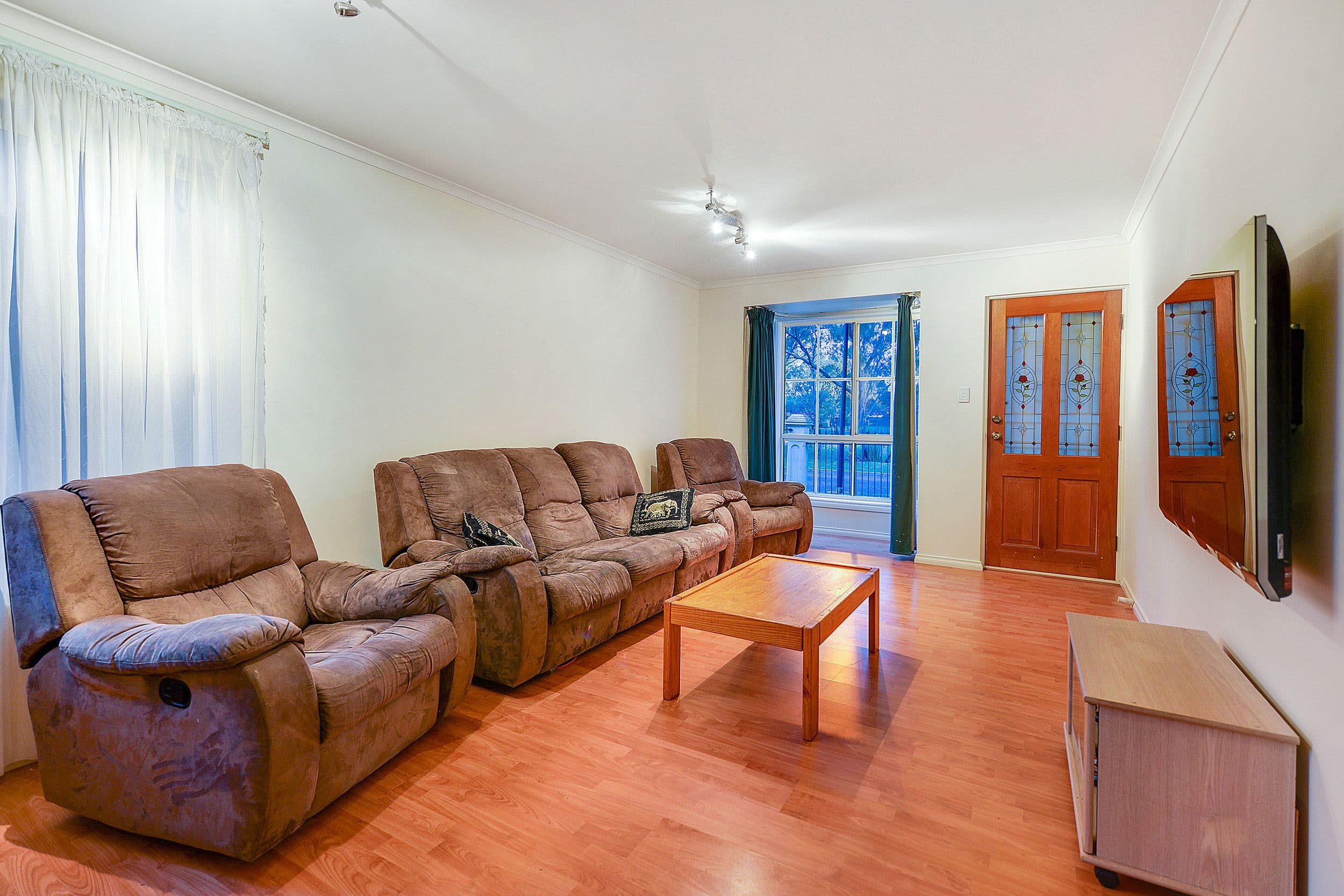 46 Kew Drive, Oakden SA 5086, Oakden - Thumbnail 2