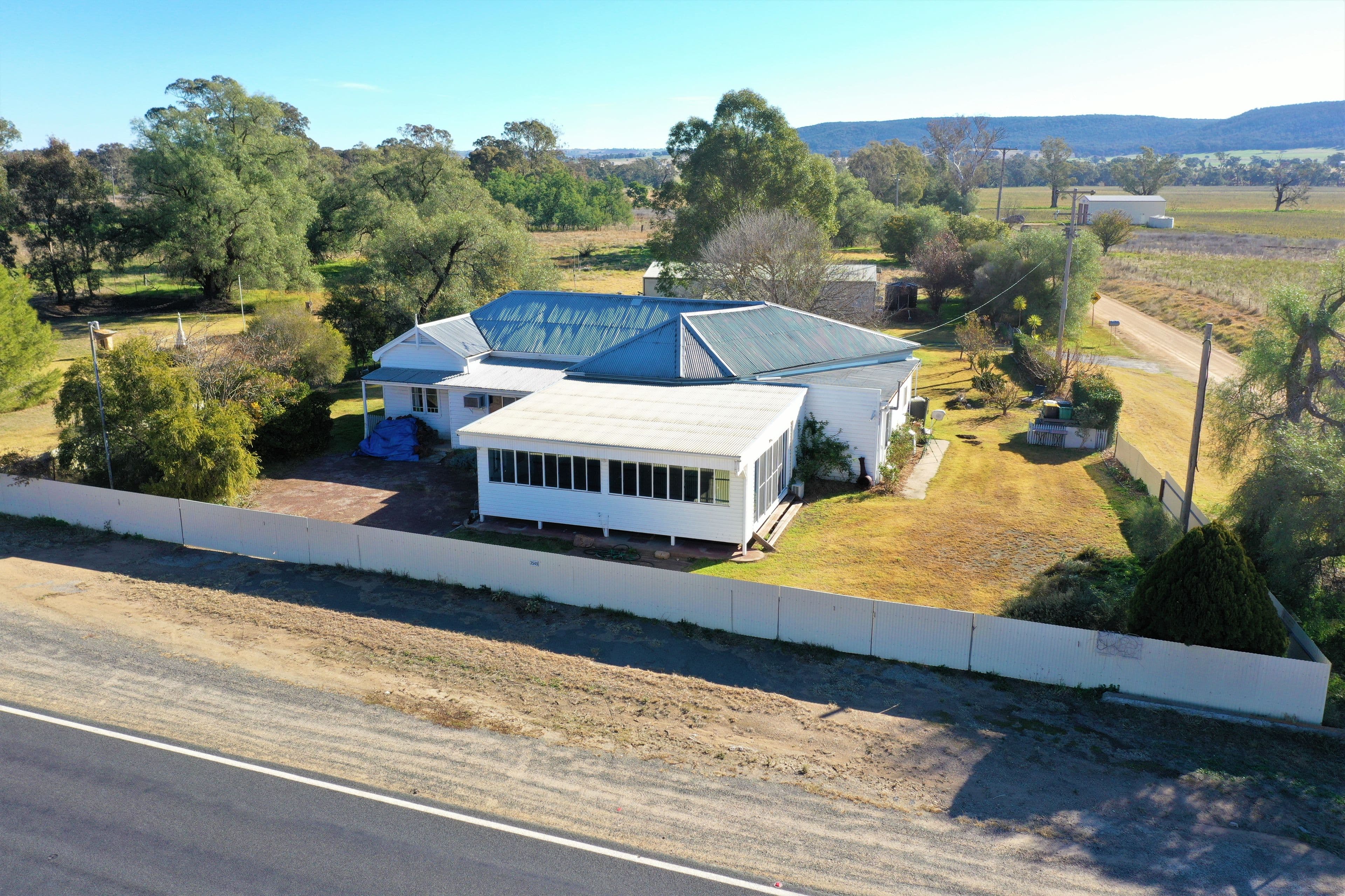 3549 Olympic Highway North, Crowther NSW 2803, Crowther - Thumbnail 2