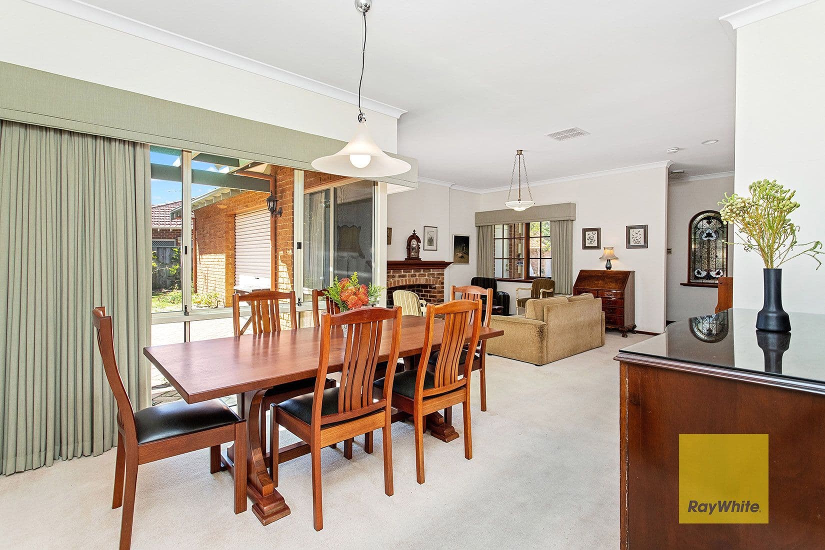 7 Chessington Gardens, Mount Claremont WA 6010, Mount Claremont - Thumbnail 3