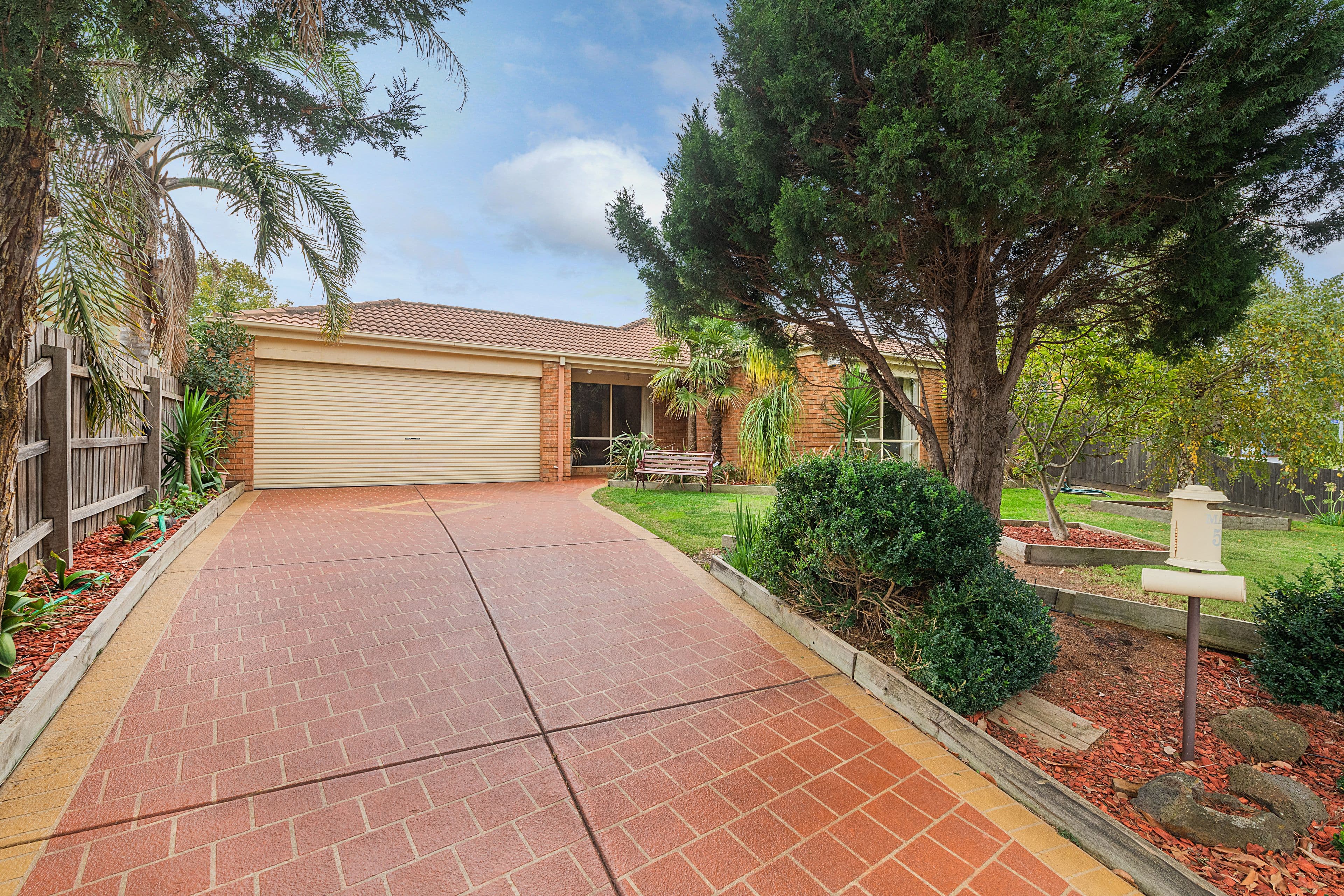 53 Wyandra Way, Rowville VIC 3178, Rowville - Thumbnail 3