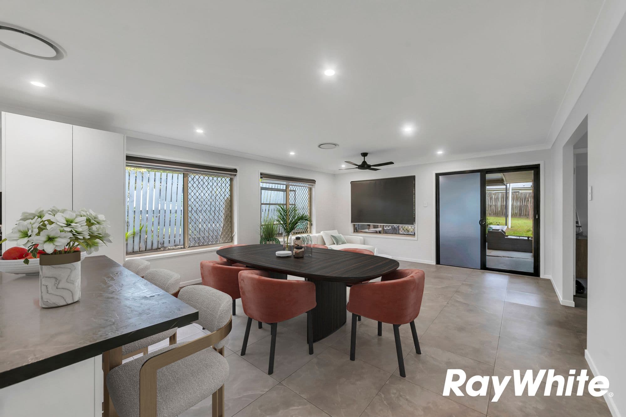 19 David Street, North Booval QLD 4304, North Booval - Thumbnail 4