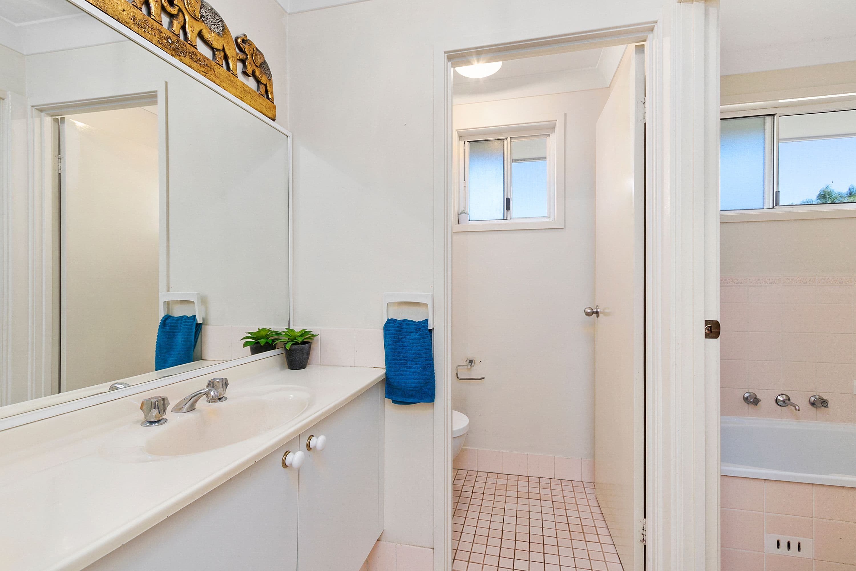 6 Crosswater Boulevard, Clyde North - Thumbnail 7