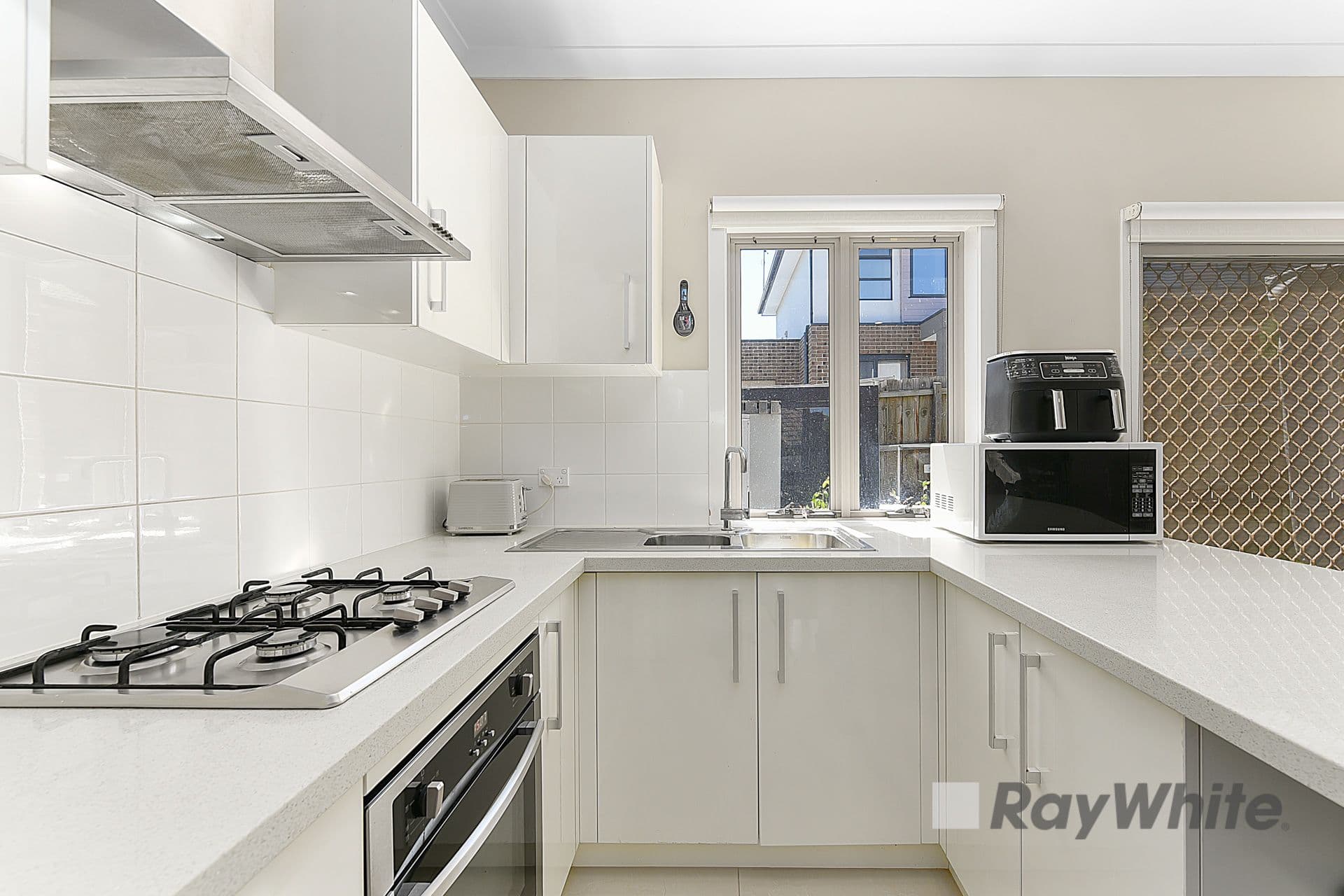 39 Benga Avenue, Dandenong VIC 3175, Dandenong - Thumbnail 5