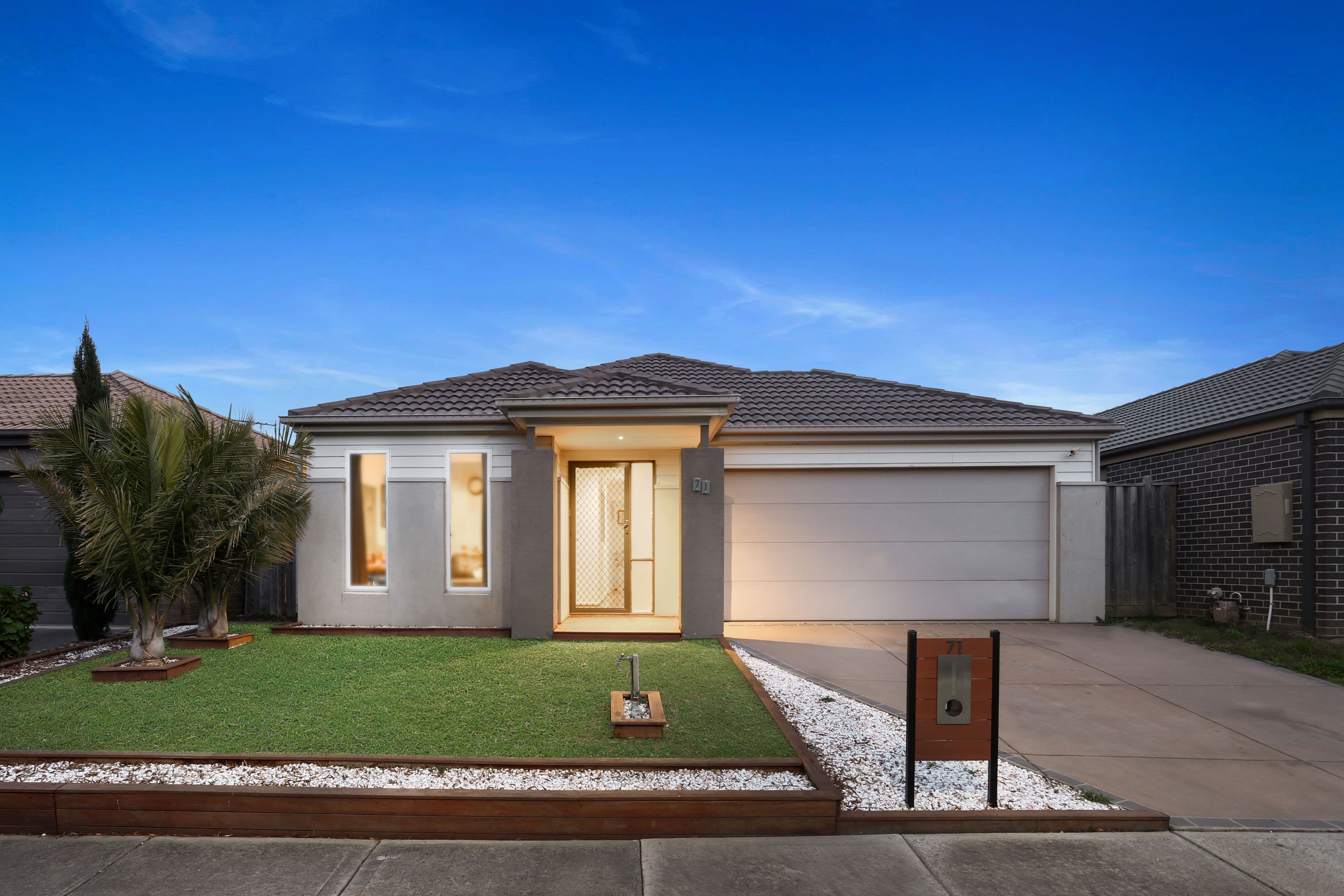 71 Tobin Way, Lyndhurst VIC 3975, Lyndhurst - Image 1