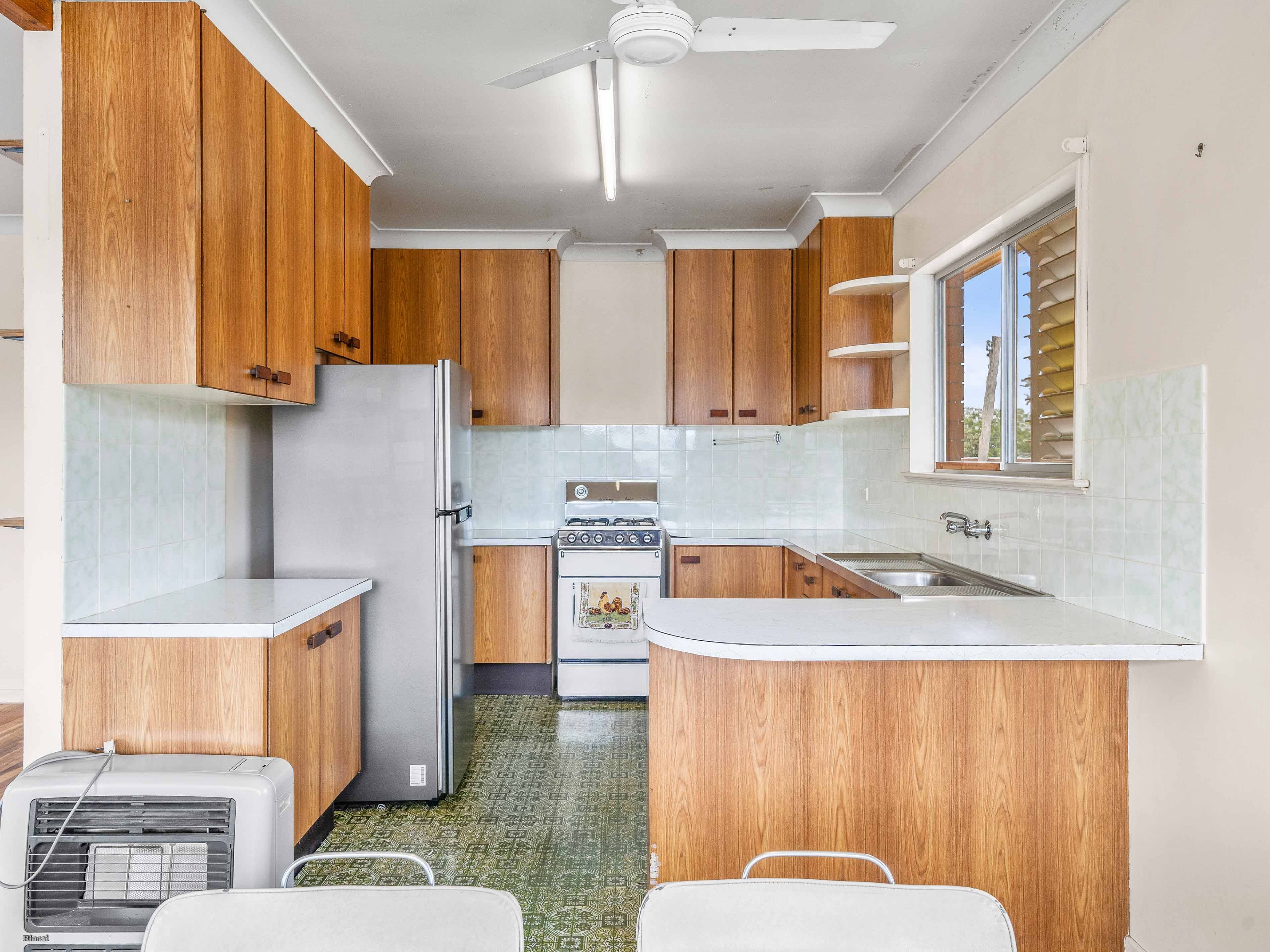 9 Liverpool Street, North Ipswich QLD 4305, North Ipswich - Thumbnail 7