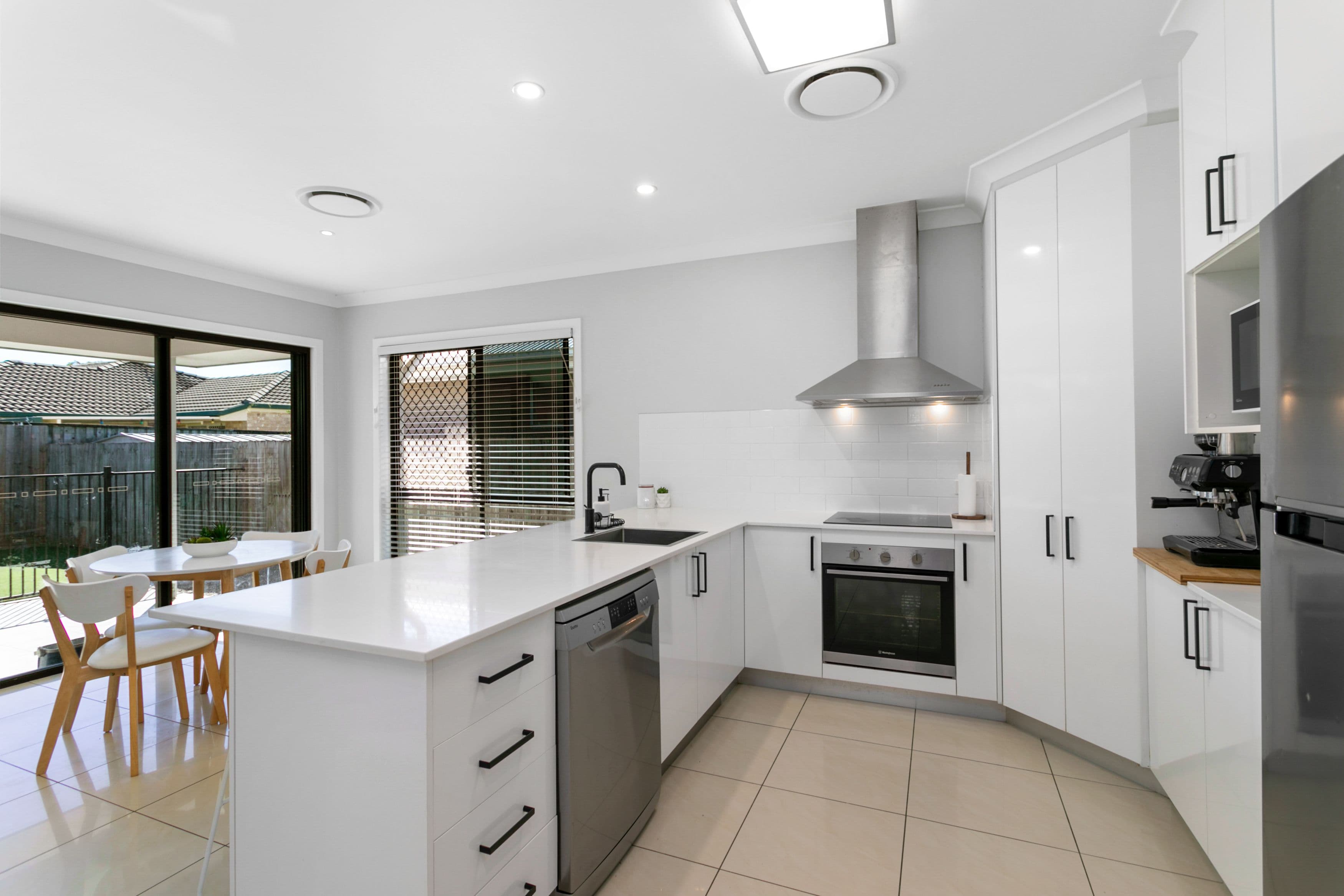 5 Wallaroo Circuit, North Lakes QLD 4509, North Lakes - Thumbnail 2