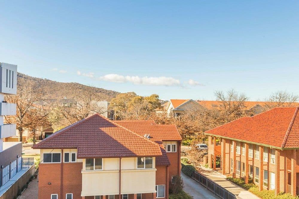 8/30 Lonsdale Street, Braddon ACT 2612, Braddon - Thumbnail 2