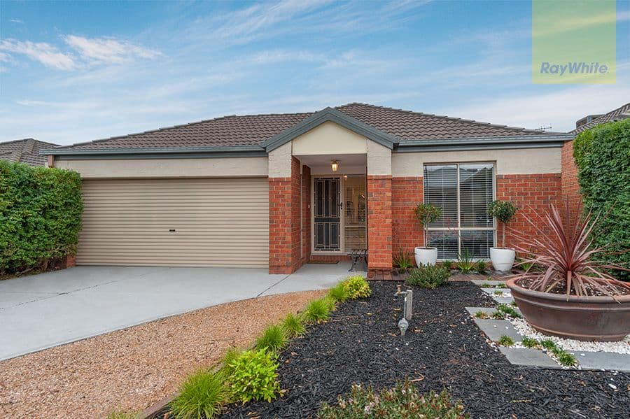 11 Tusmore Rise, Craigieburn VIC 3064, Craigieburn - Image 1