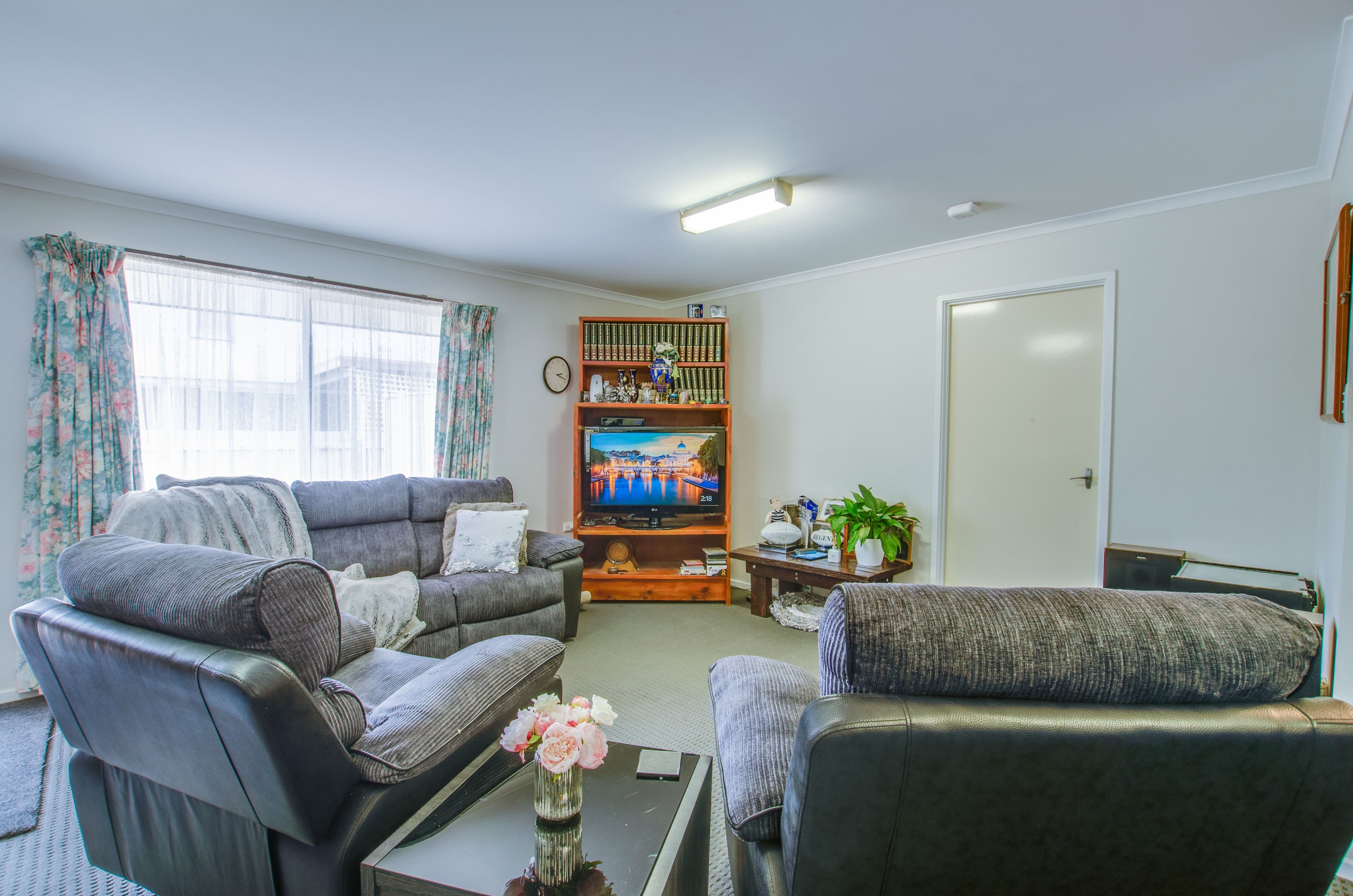 76 Crossen Street, Echuca VIC 3564, Echuca - Thumbnail 2