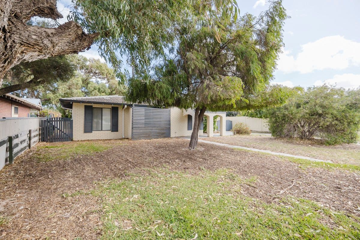 35 Weatherley Drive, Two Rocks WA 6037, Two Rocks - Thumbnail 3