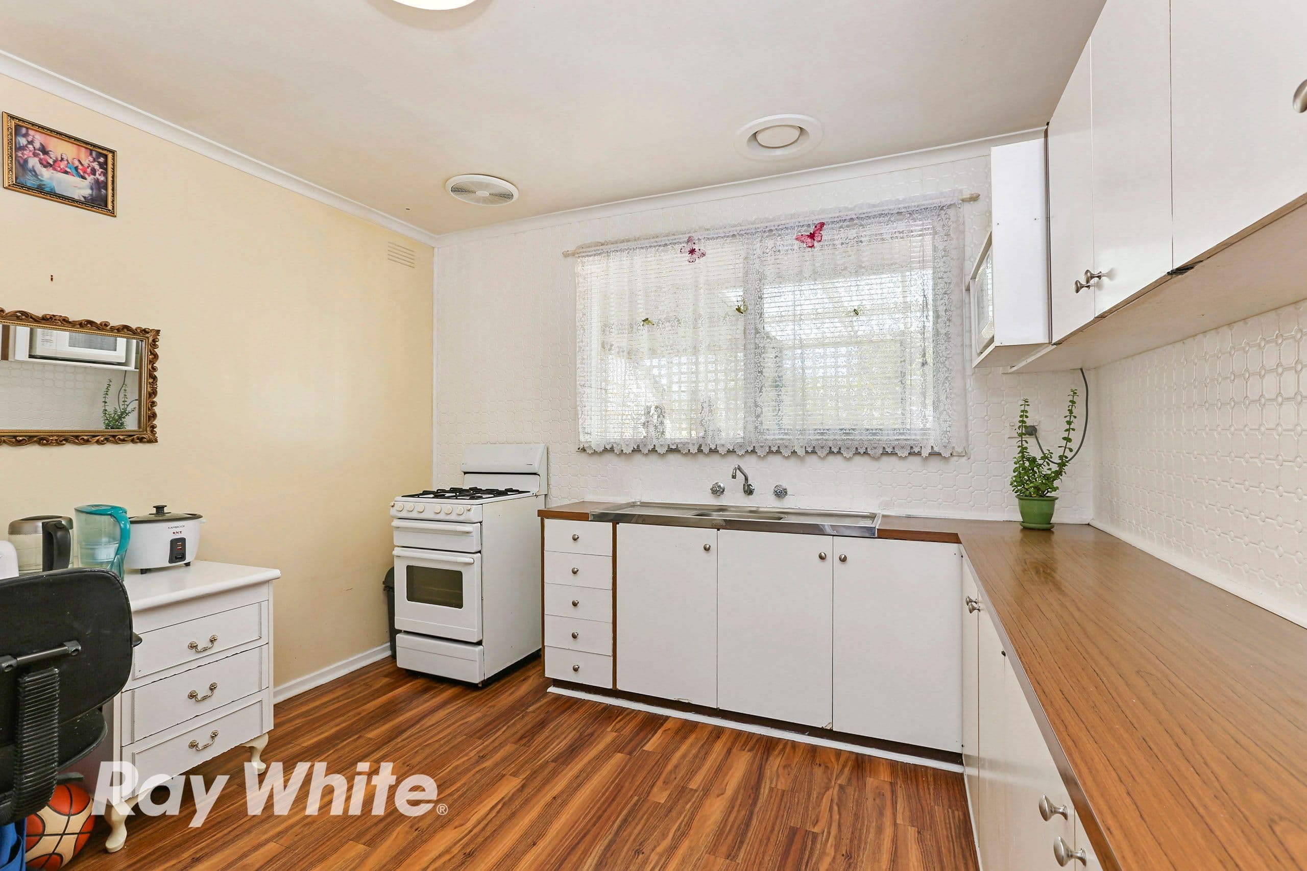 10 Corvi Court, Lara VIC 3212, Lara - Thumbnail 2