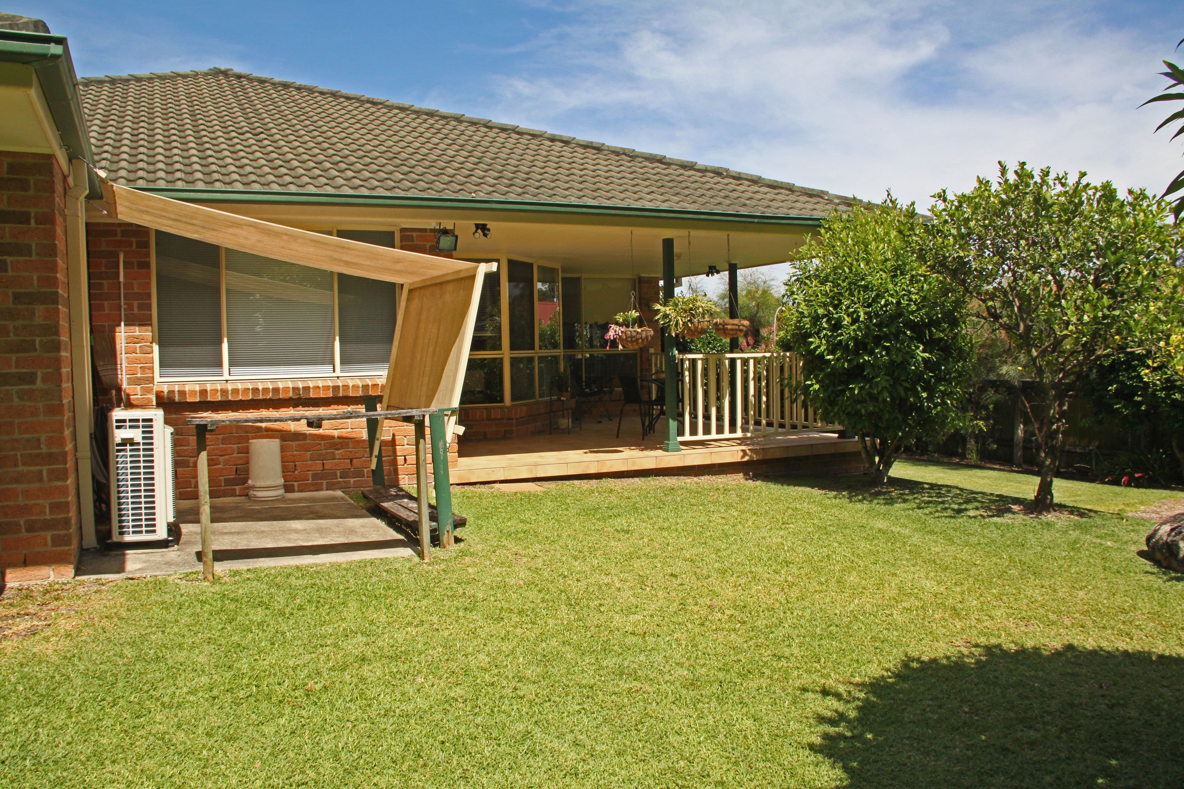 23 Ellerslie Crescent, Lakewood - Thumbnail 6