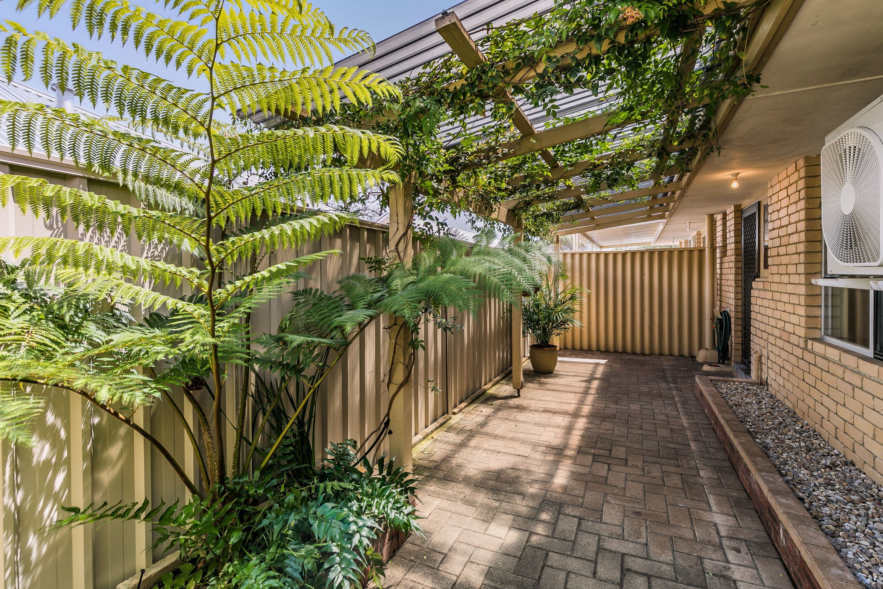 60 Cleopatra Street, Palmyra WA 6157, Palmyra - Thumbnail 3