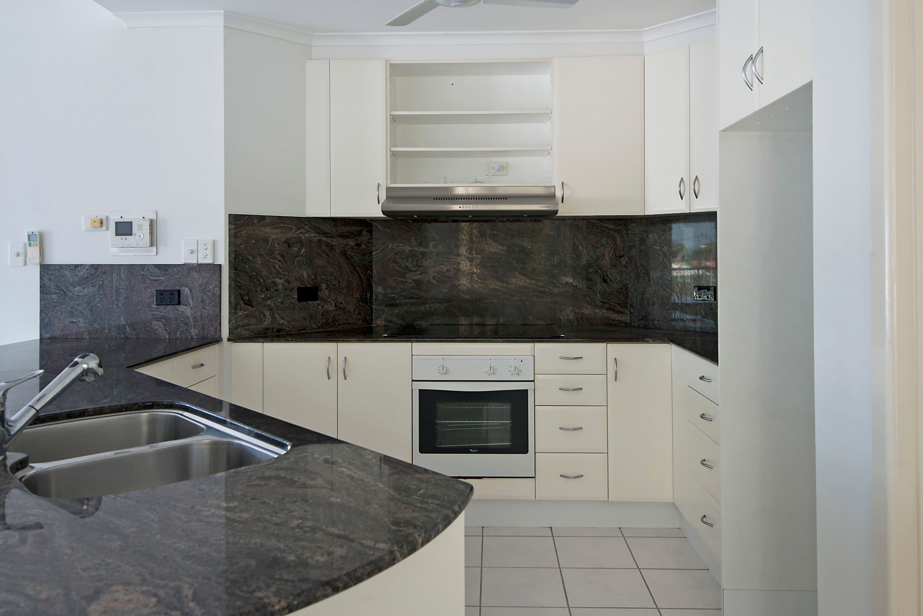 21/40 Marina Boulevard, Cullen Bay NT 0820, Cullen Bay - Thumbnail 2