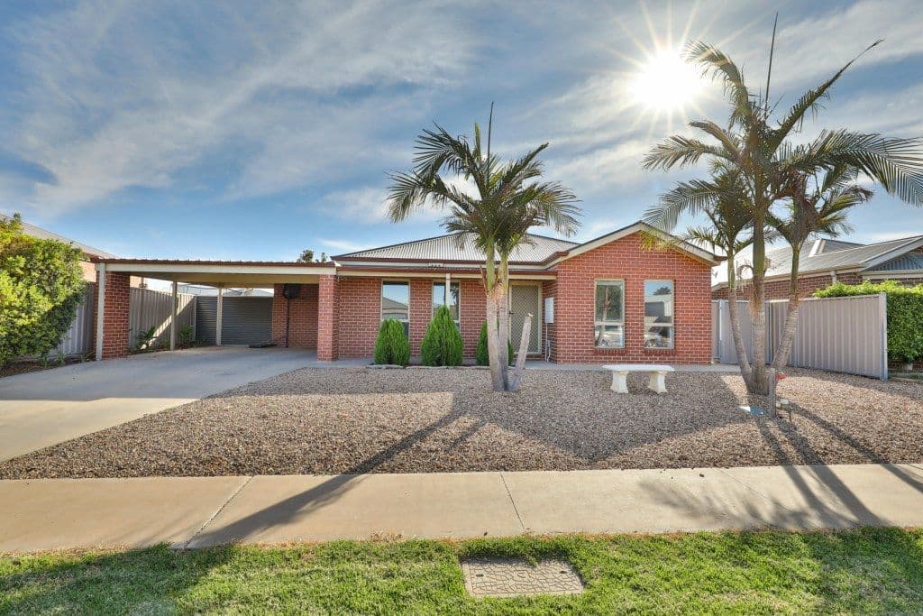 6 Anne Cox, Red Cliffs VIC 3496, Red Cliffs - Image 1