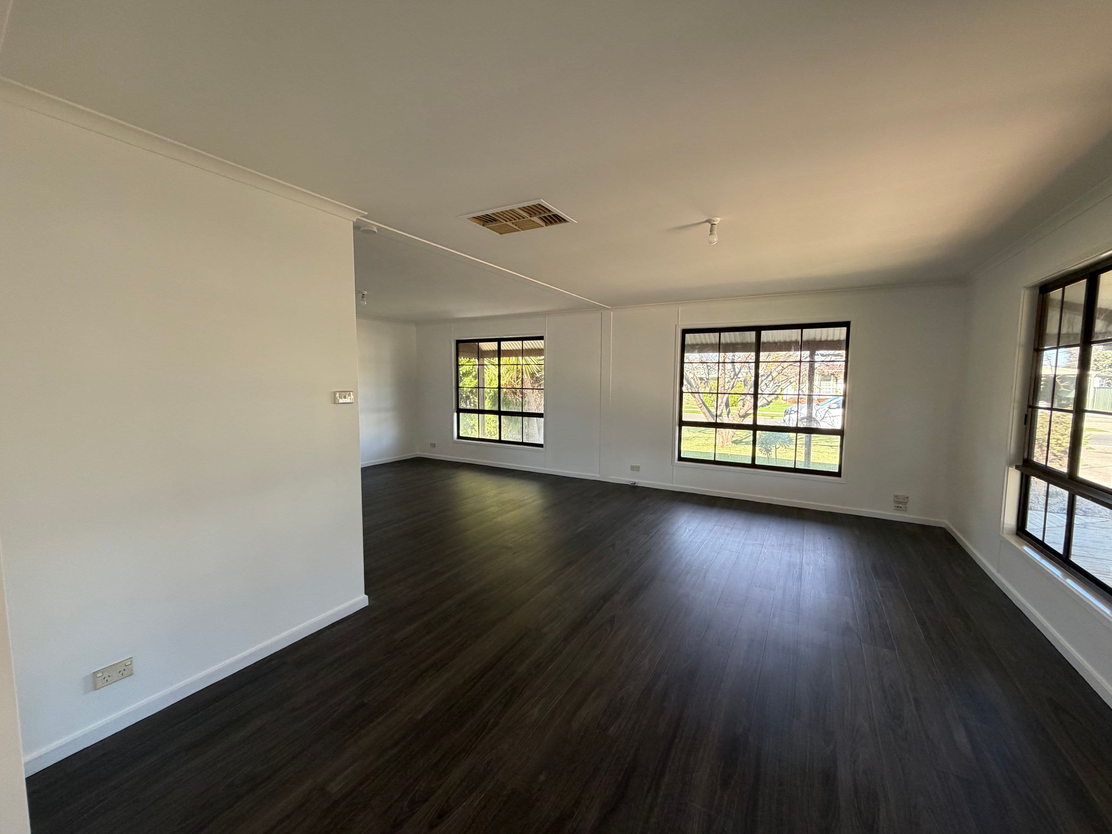 29 Campbell Street, Darlington Point NSW 2706, Darlington Point - Thumbnail 4