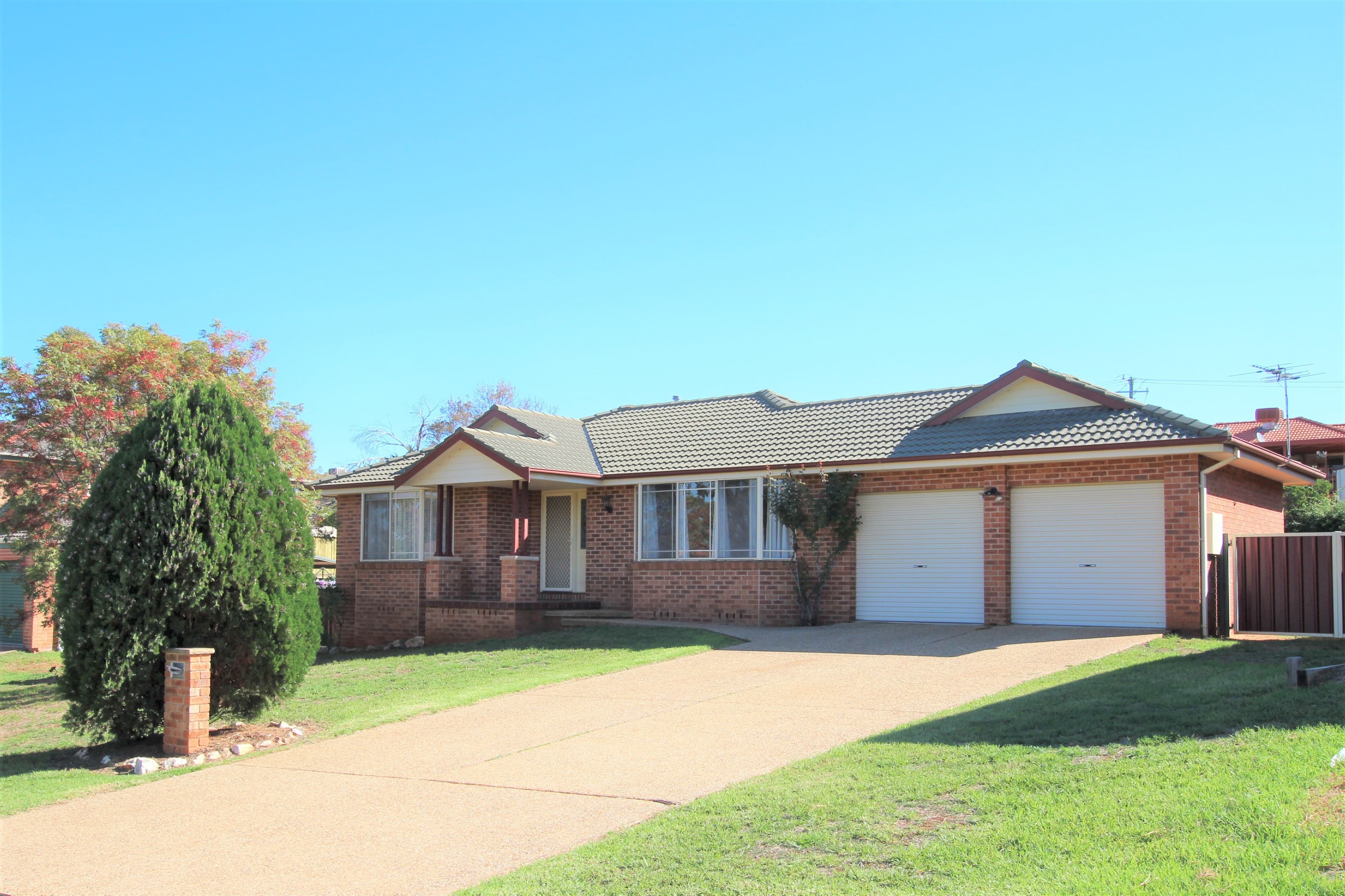 24 Jim Anderson Avenue, Young NSW 2594, Young - Image 1