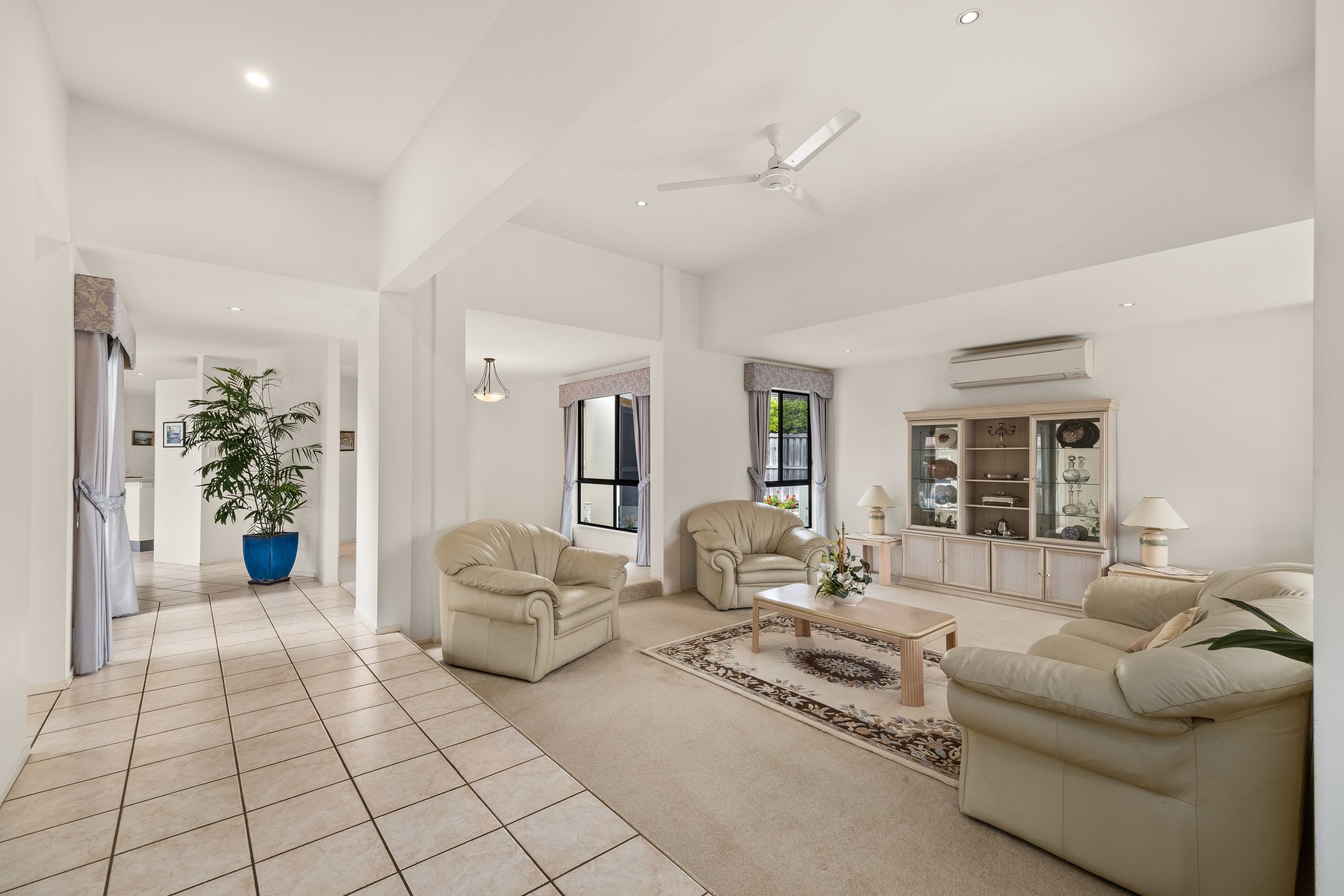 37 Kensington Circuit, Brookfield QLD 4069, Brookfield - Thumbnail 3