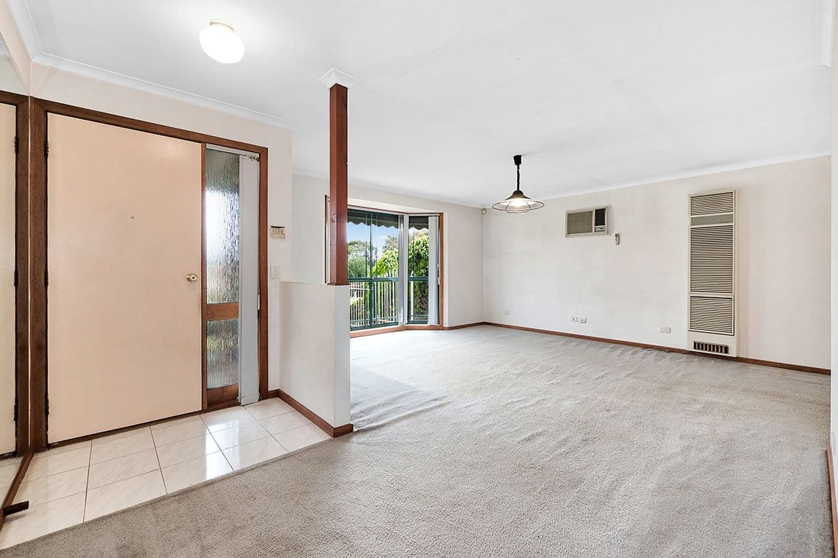 29 Brentwood Drive, Cranbourne North VIC 3977, Cranbourne North - Thumbnail 4
