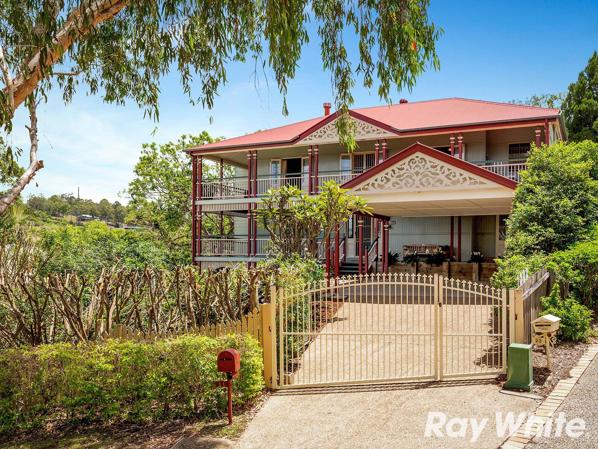 21 Fleetwood Court, Ferny Hills QLD 4055, Ferny Hills - Thumbnail 2