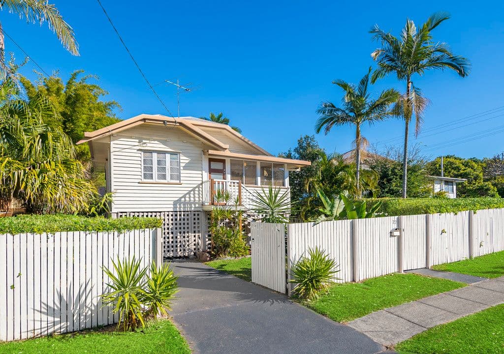 72 Grove Street, Albion QLD 4010, Albion - Thumbnail 2